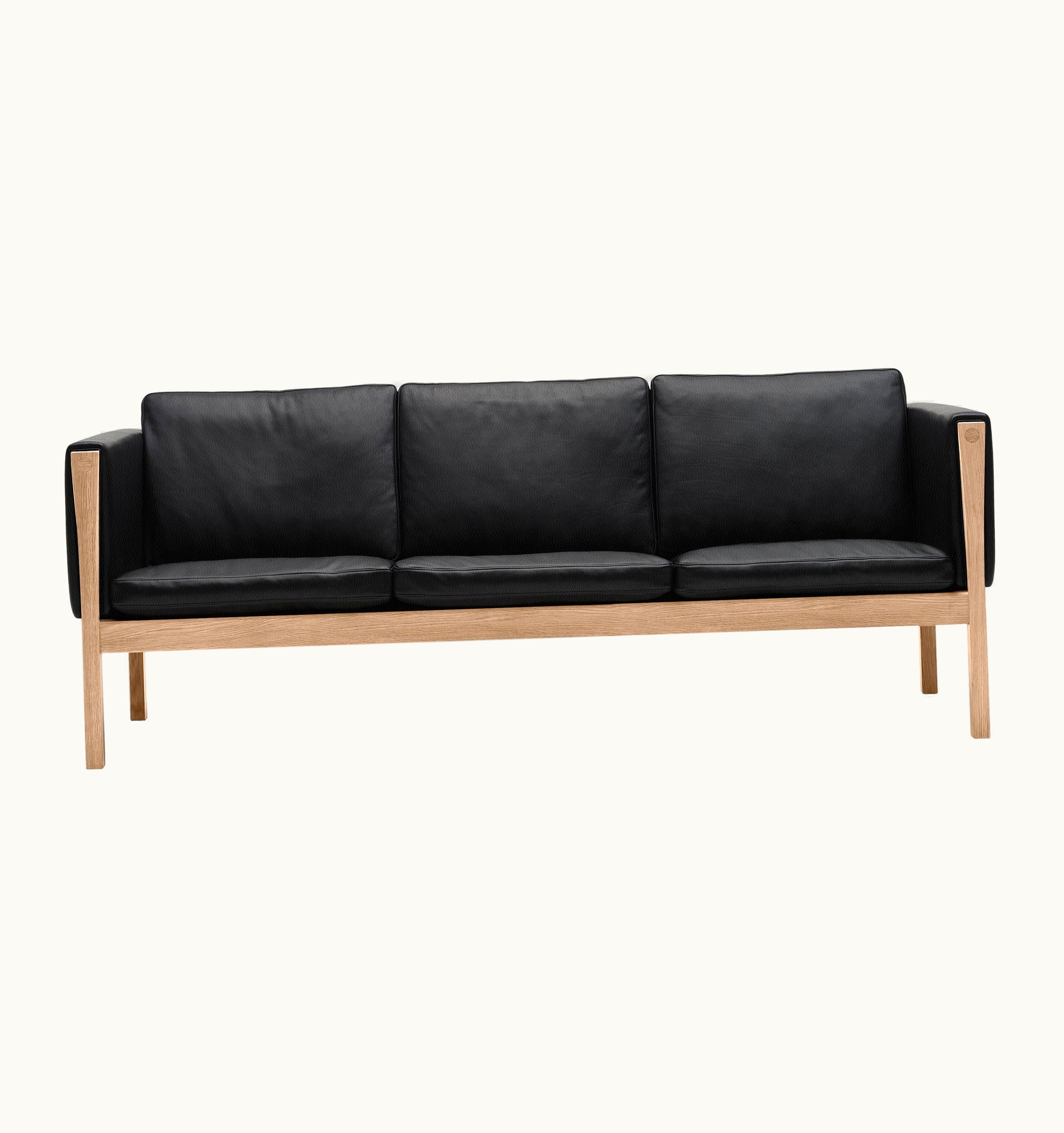 Hans J. Wegner Hans J. Wegner CH163 Sofa In Oiled Oak Frame With Leather Upholstery By Hans J. Wegner