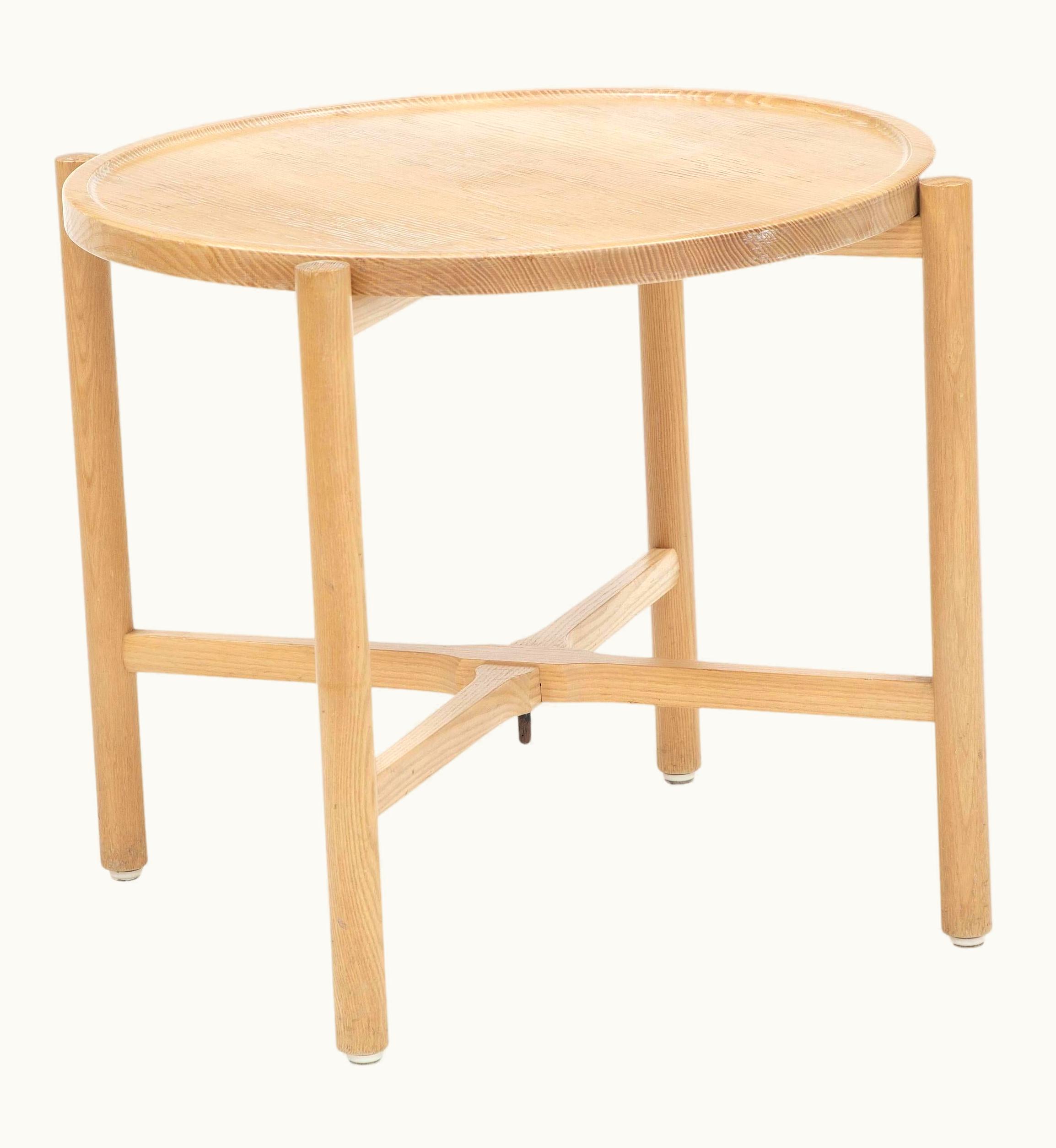 Hans J. Wegner Hans J. Wegner: "PP 35" Solid Ash Wood Tray Table