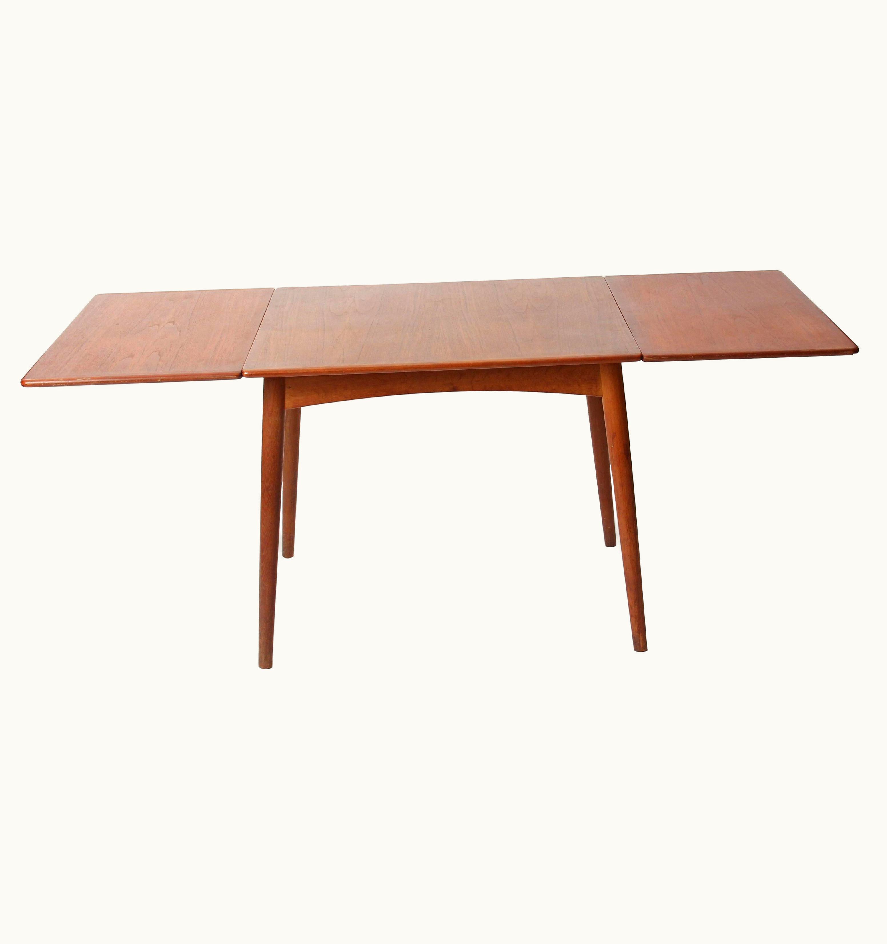 Hans J. Wegner Hans J. Wegner Drop-leaf Dining Table By Hans J. Wegner For Andreas Tuck
