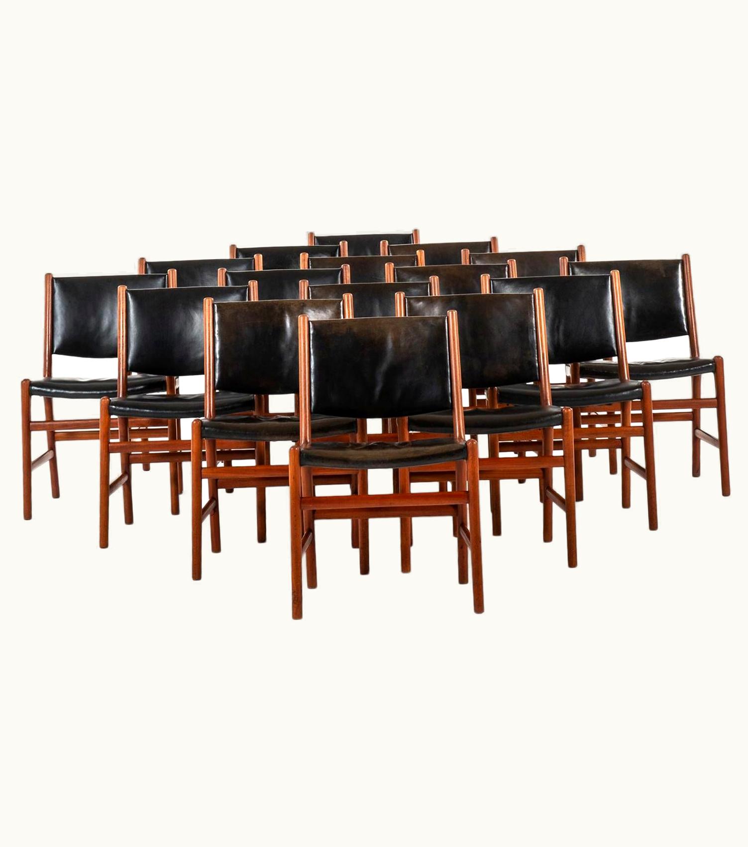 Hans J. Wegner Hans J. Wegner Dining Chairs Variant Of Model JH507 By Cabinetmaker Johannes Hansen