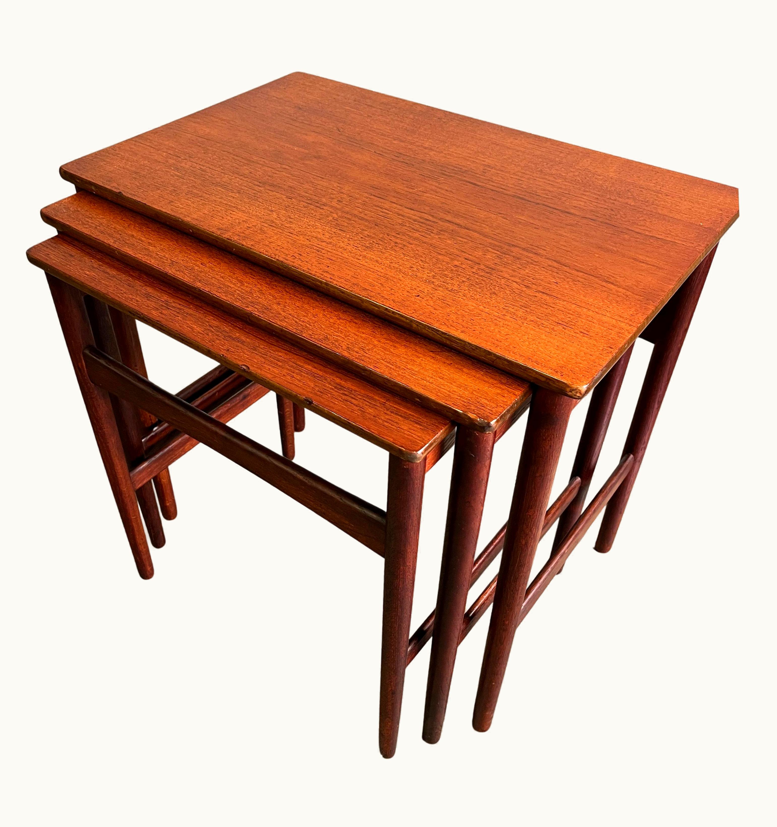 Hans J. Wegner Hans J. Wegner Teak Nesting Tables Model AT-40
