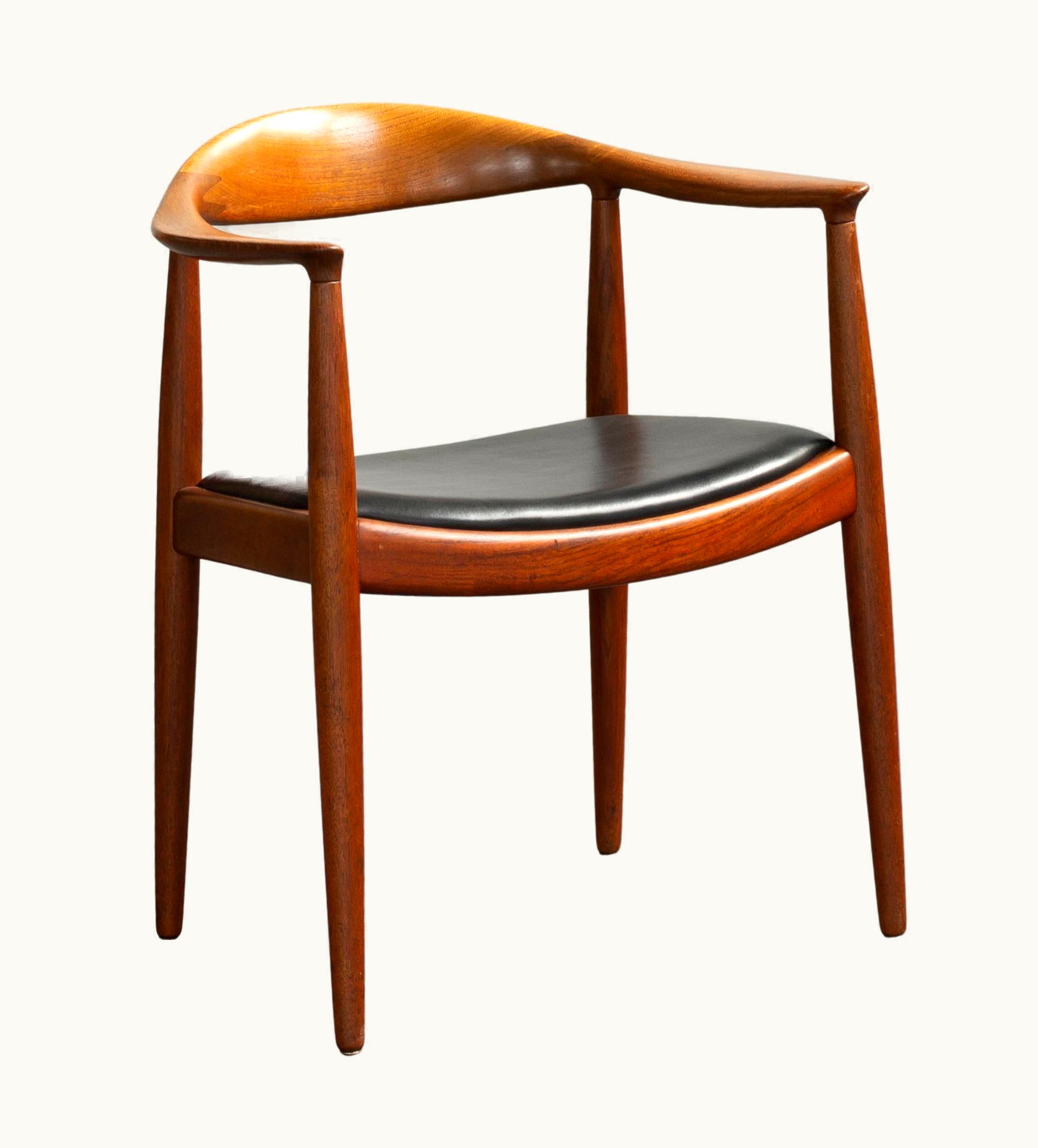 Hans J. Wegner Hans J. Wegner 'The Chair' In Teak For Johannes Hansen UZ0191931