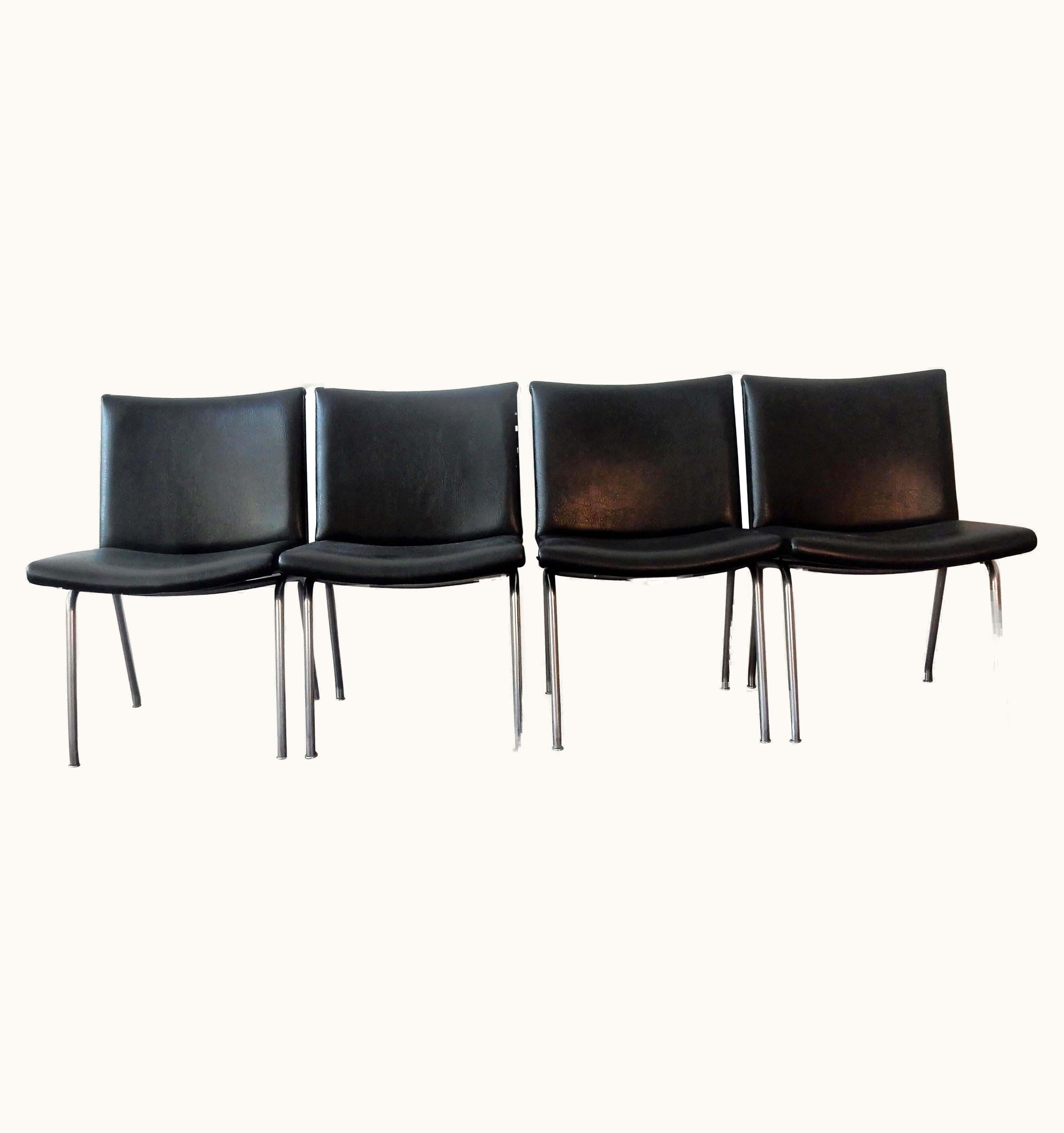 Hans J. Wegner Hans J. Wegner Set Of 4 AP 40 Airport Chairs By Hans Wegner For AP Stolen, Denmark, 1950s