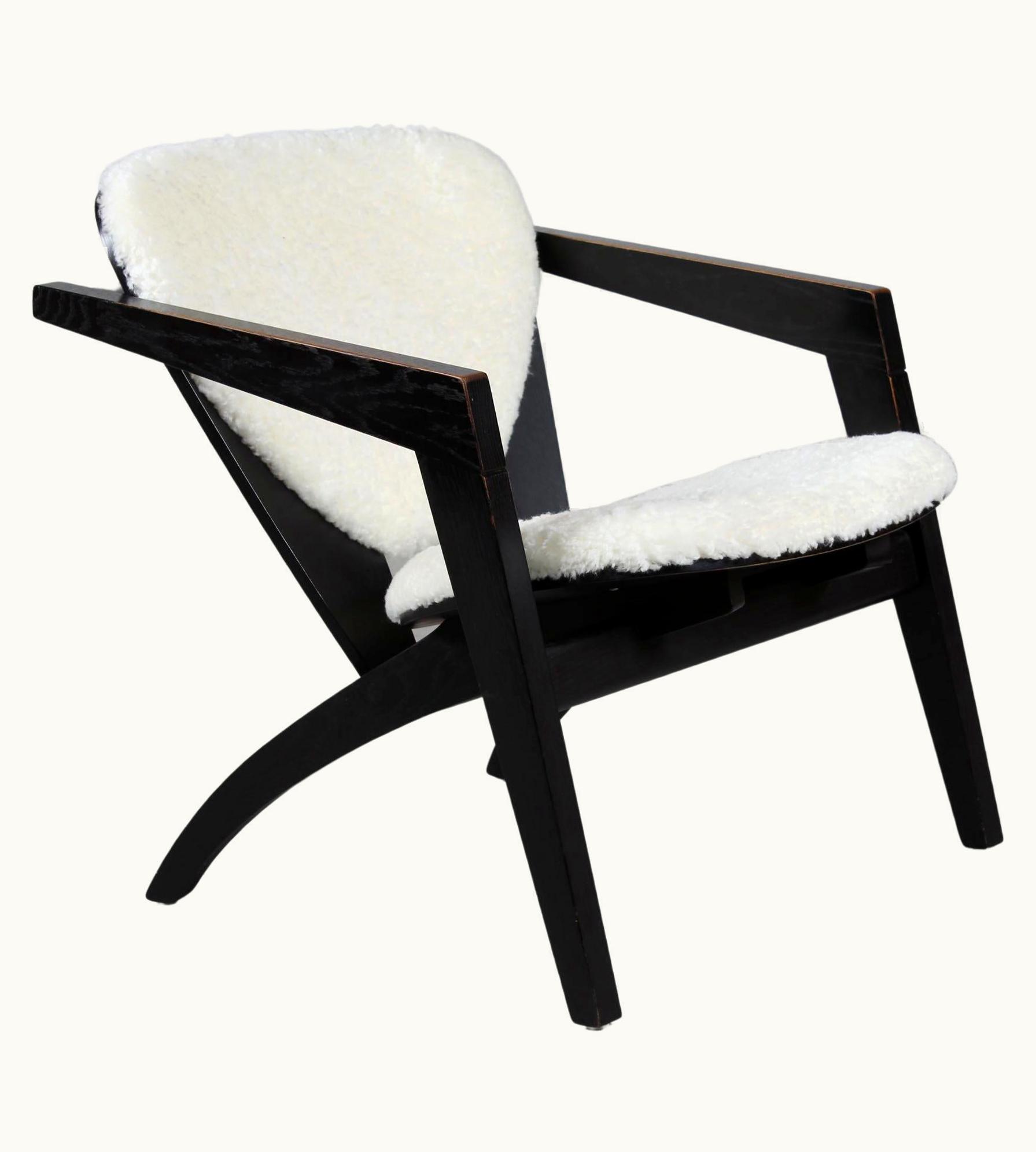Hans J. Wegner Hans J. Wegner Butterfly Easy Chair GE 460 Of Oak With Sheepskin By GETAMA, 1990s