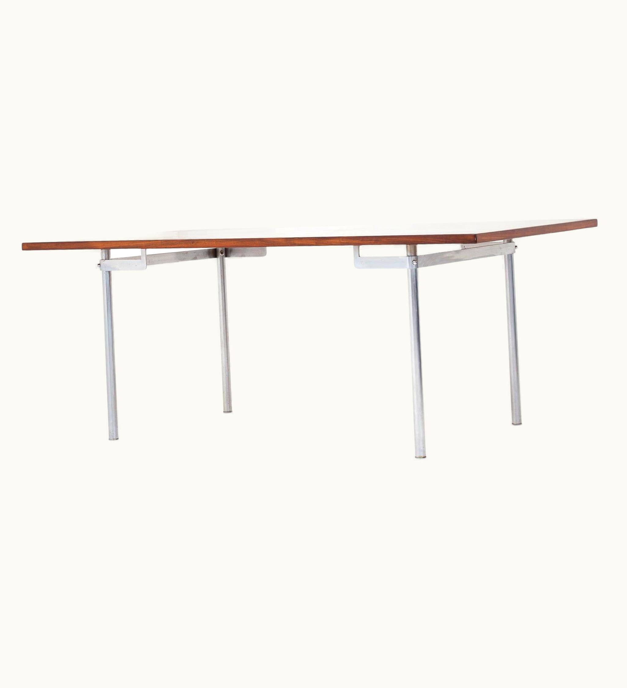 Hans J. Wegner Hans J. Wegner Dining Table By Hans J. Wegner UZ0191985
