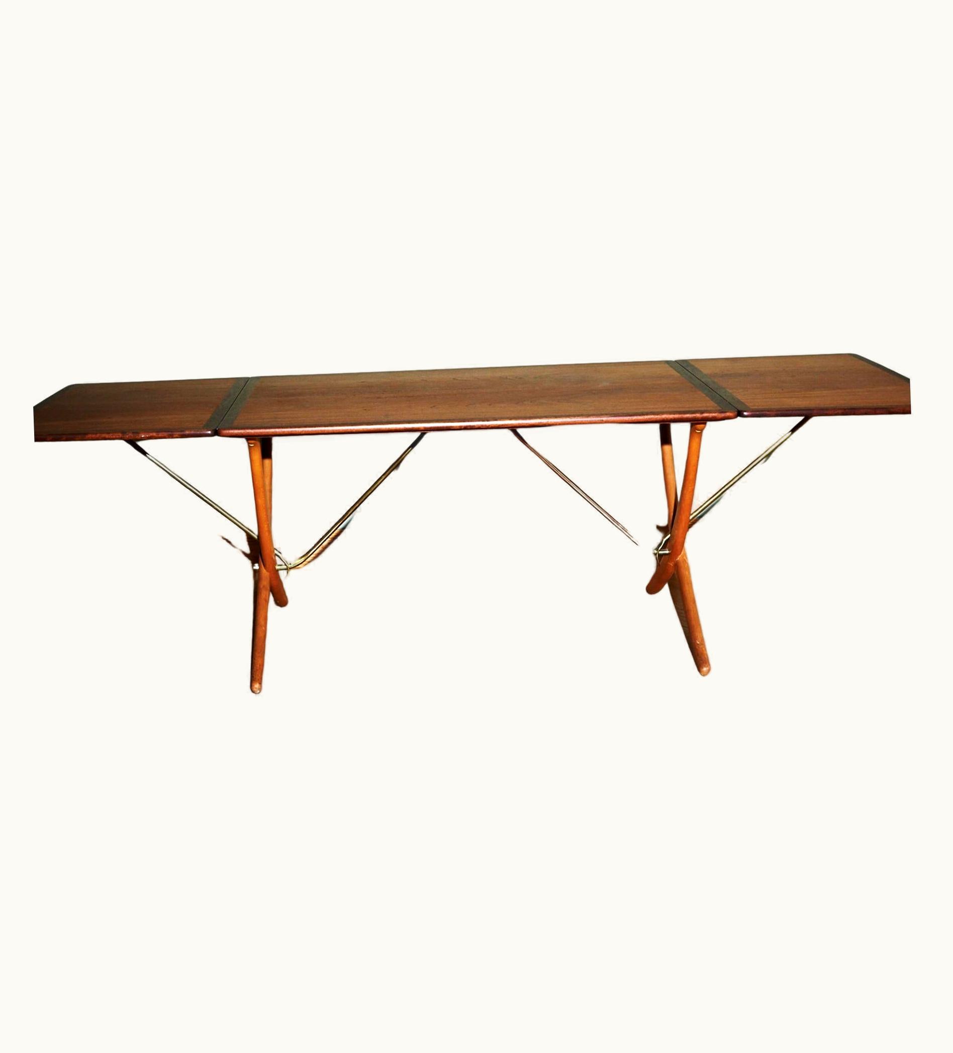 Hans J. Wegner Hans J. Wegner Dining Table 'AT-304' By Hans Wegner