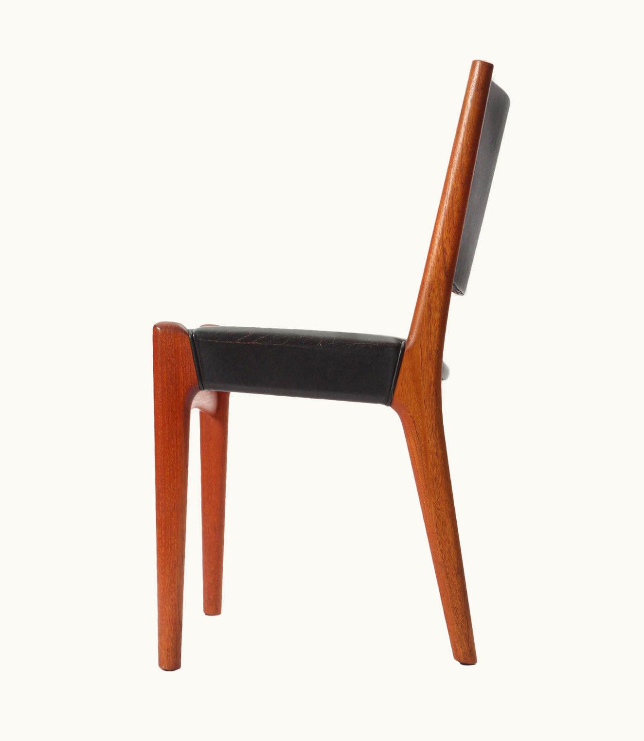 Hans J. Wegner Hans J. Wegner Side Chair By Hans J. Wegner