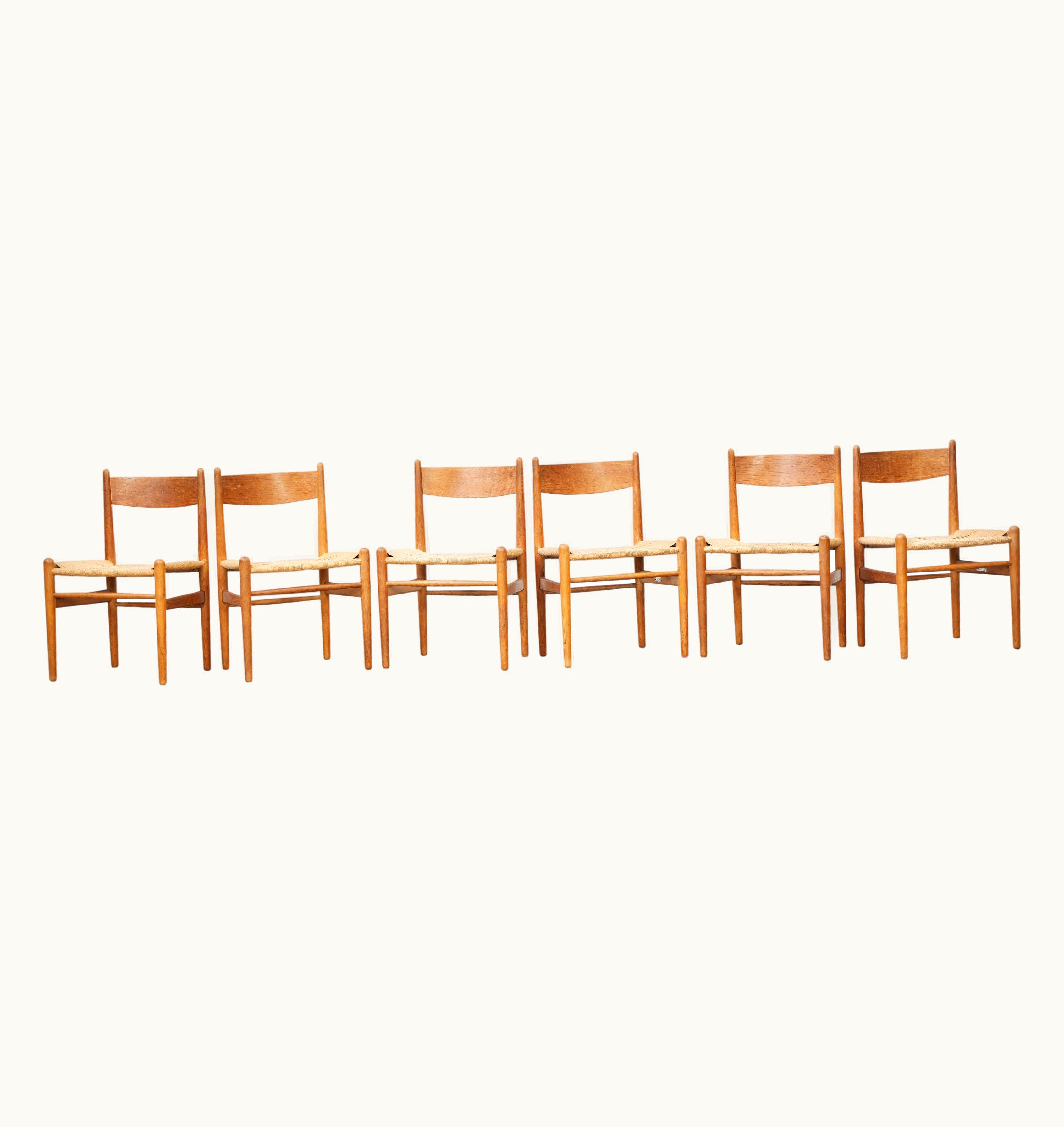Hans J. Wegner Hans J. Wegner Set Of Six Dining Chairs In Oak By Hans J. Wegner For Carl Hansen, 1960s