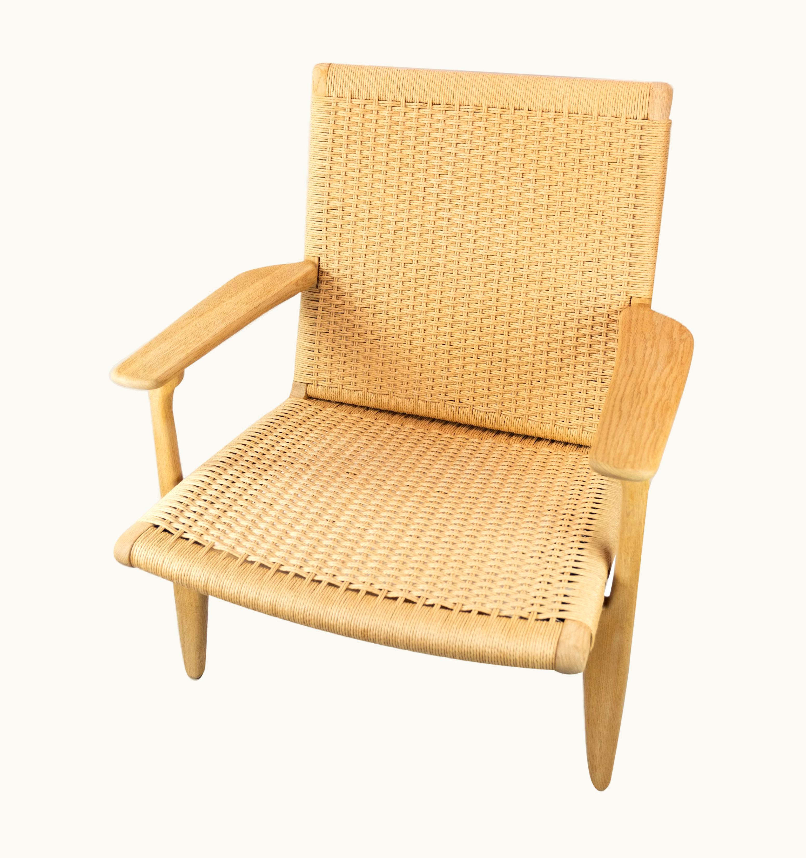 Hans J. Wegner Hans J. Wegner Armchair, Model CH25, Designed By Hans J. Wegner, From The 1950s