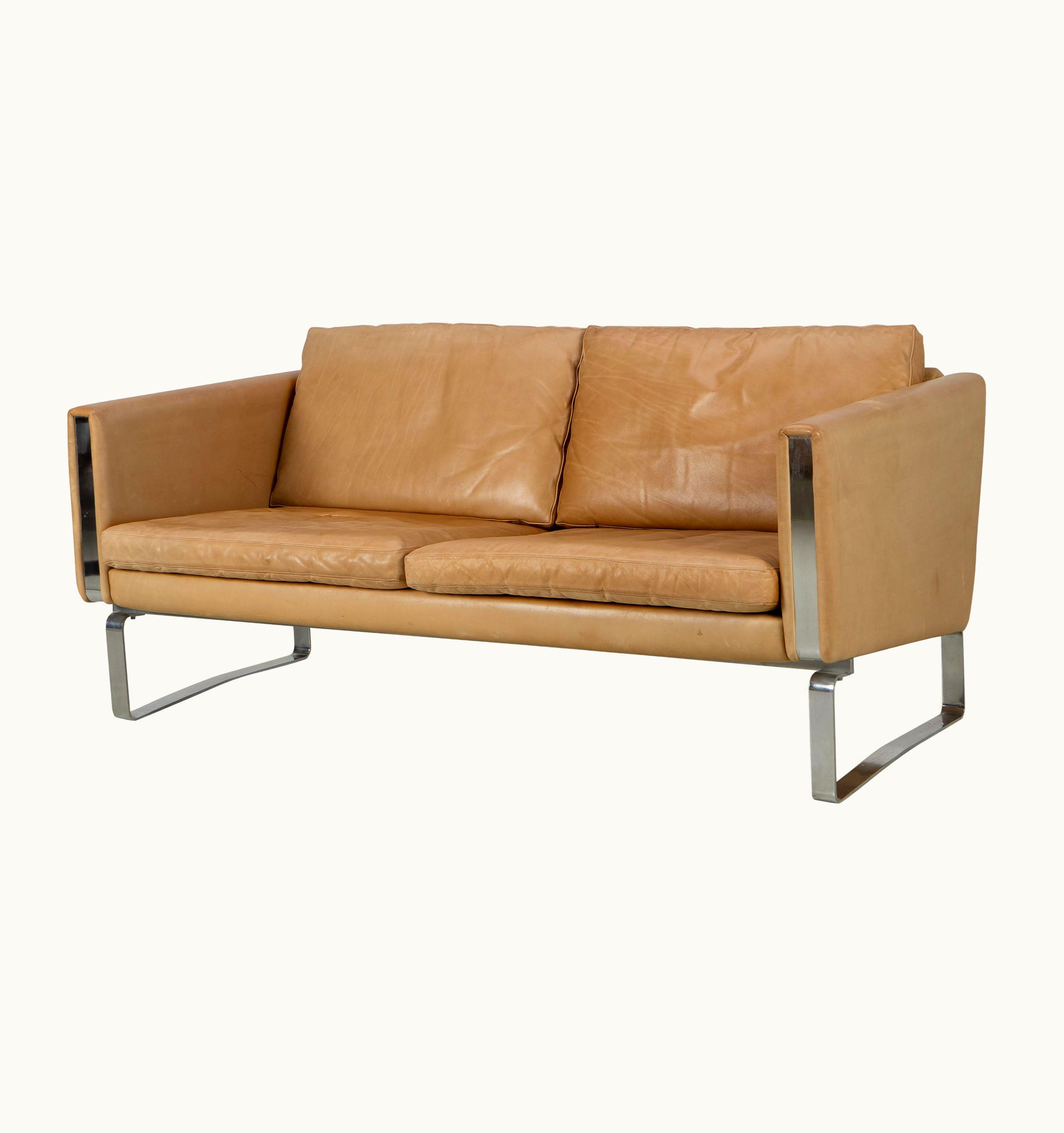Hans J. Wegner Hans J. Wegner Ch-102 2-Seater Leather Sofa, Carl Hansen, 1970s
