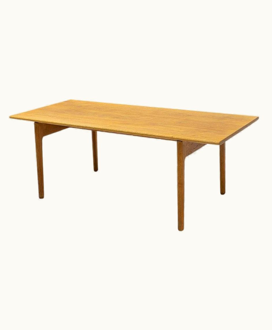 Hans J. Wegner Hans J. Wegner Danish Design Hans Wegner AT-15 Oak Coffee Table, 1960s
