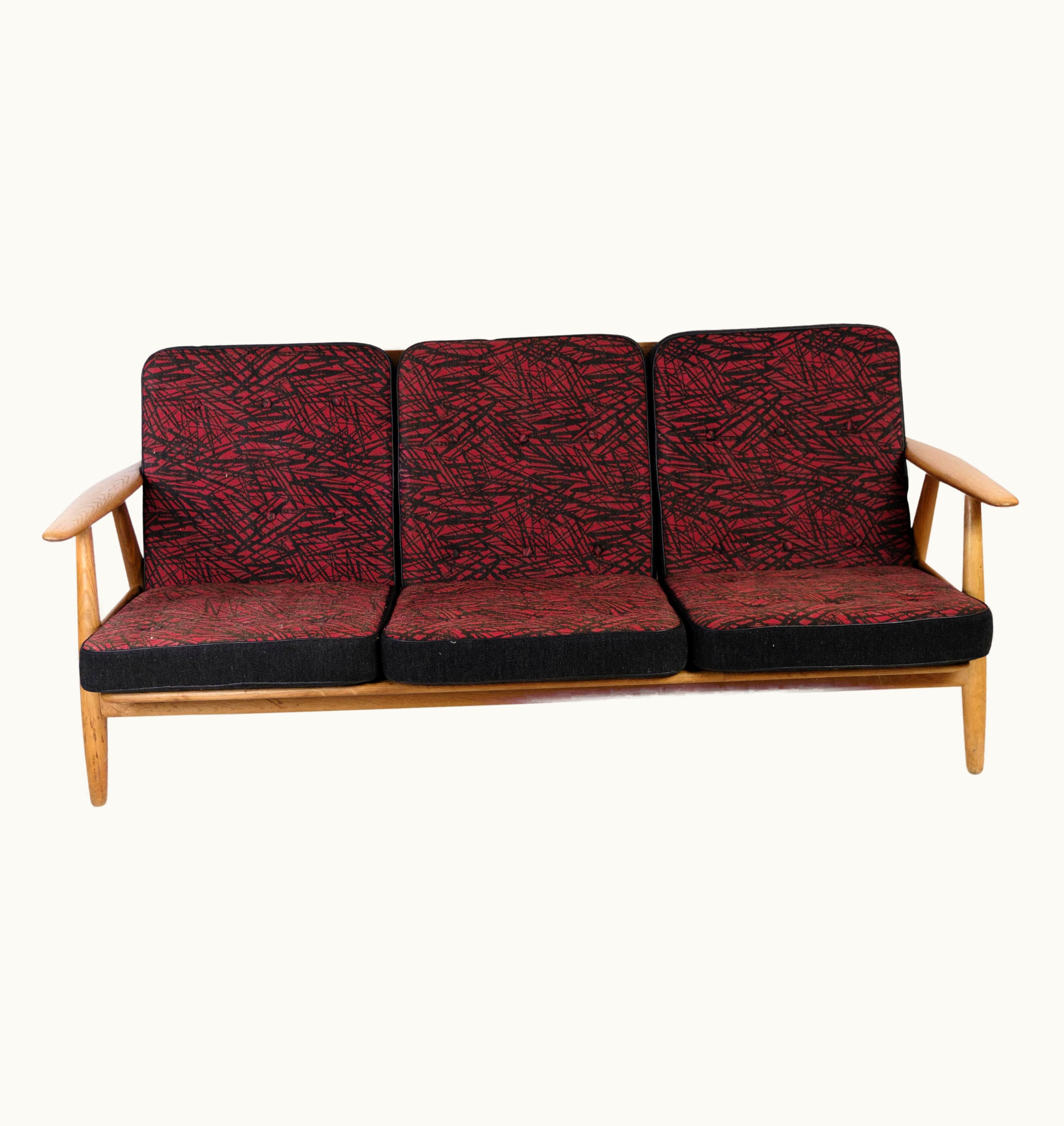 Hans J. Wegner Hans J. Wegner Sofa, Model GE 240/ 3, Hans J. Wegner, Oak, 1960