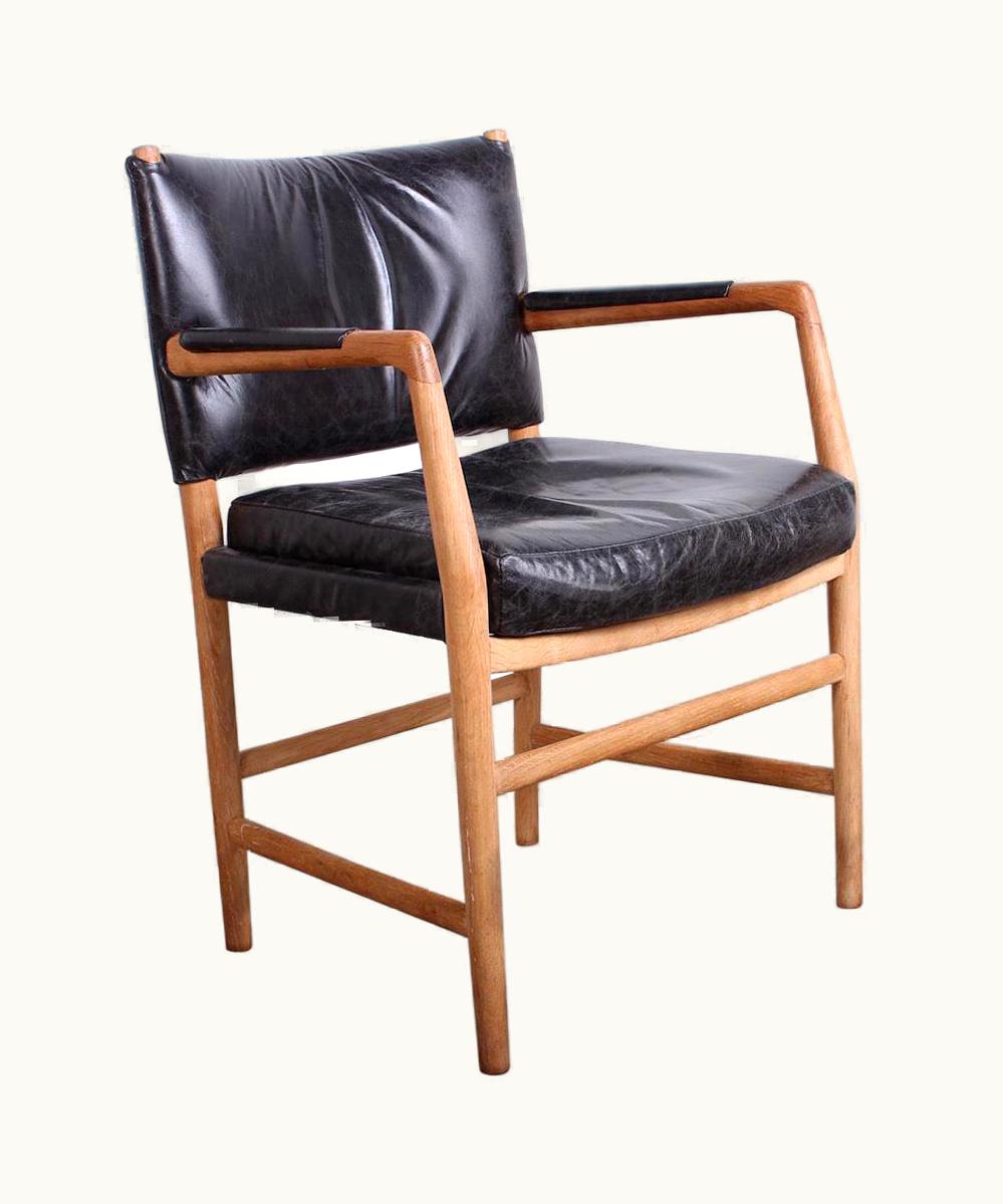 Hans J. Wegner Hans J. Wegner Armchair Designed By Hans Wegner