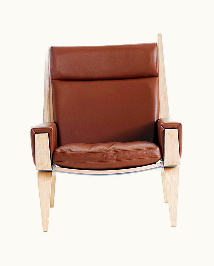 Hans J. Wegner Hans J. Wegner GE-501A Lounge Chair, Lacquered Oak