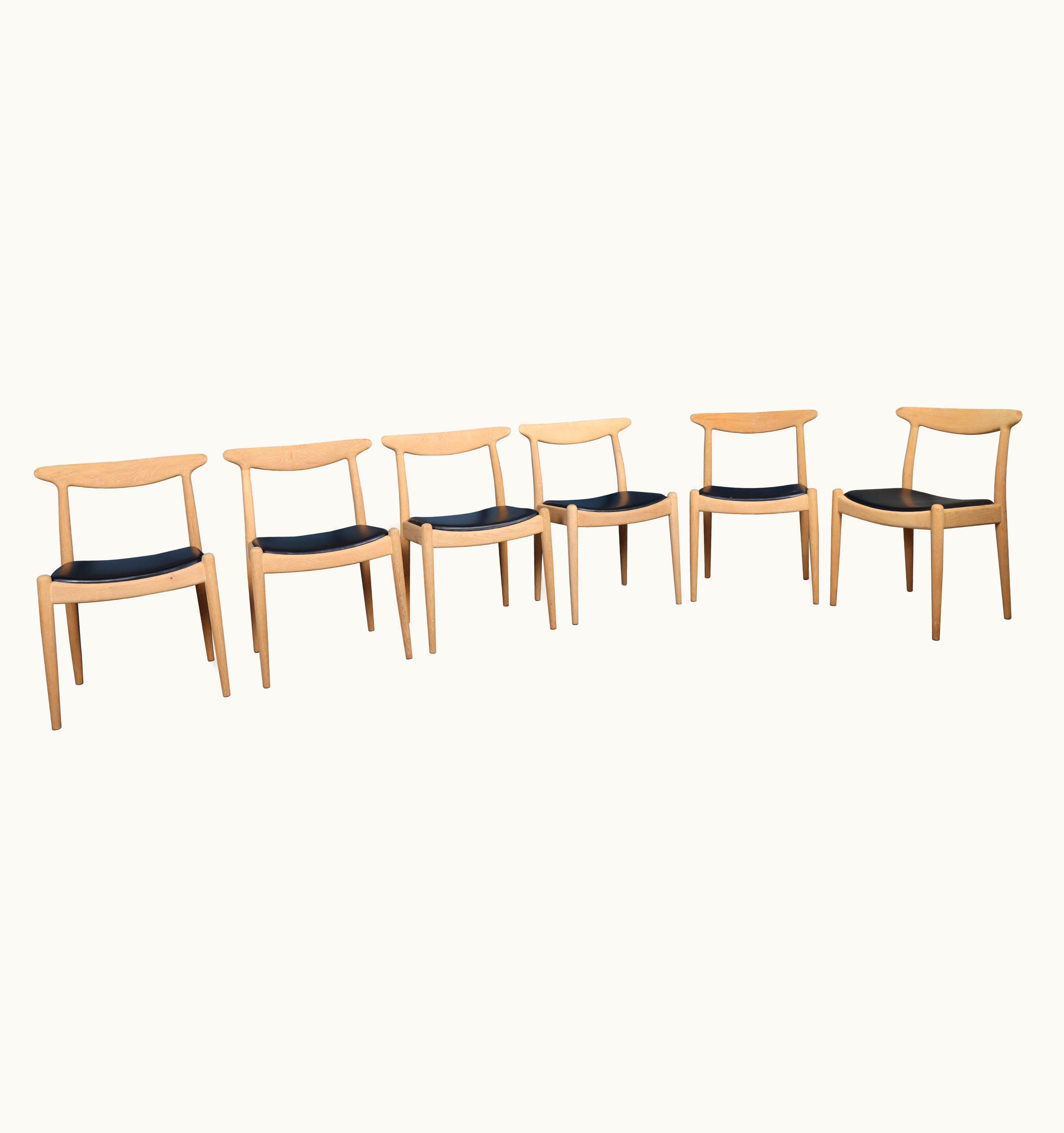 Hans J. Wegner Hans J. Wegner Set Of Six Midcentury Side Chairs In Oak And Patinated Leather By Hans Wegner