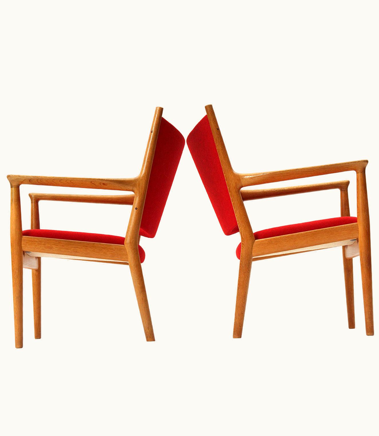 Hans J. Wegner Hans J. Wegner Lounge Chair By Hans J. Wegner UZ0192270