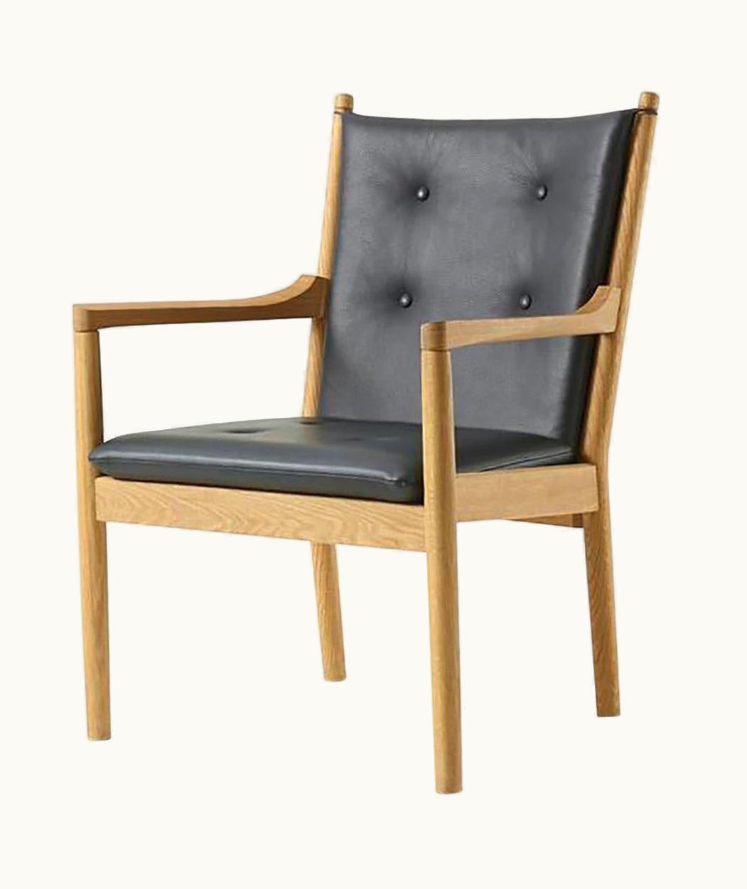 Hans J. Wegner Hans J. Wegner 1788 Easy Chair, Oiled Oak And Leather
