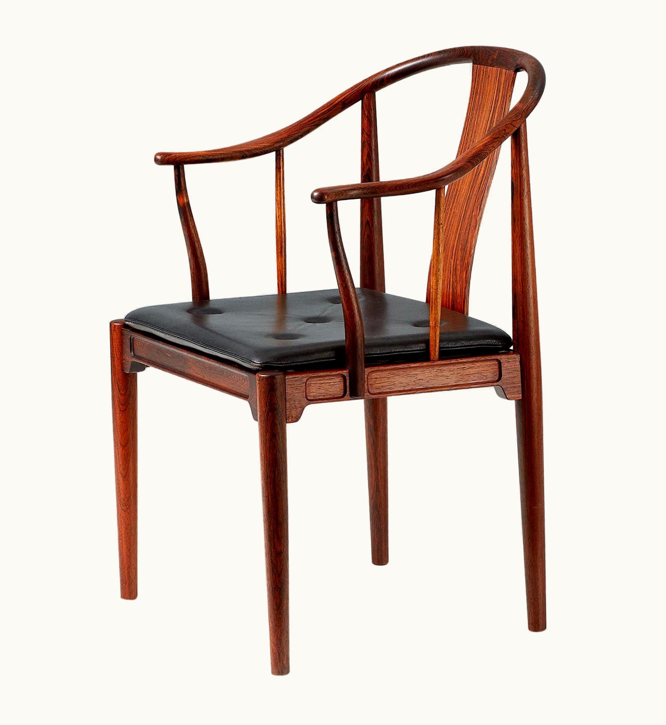 Hans J. Wegner Hans J. Wegner FH-4283 Rosewood China Chair