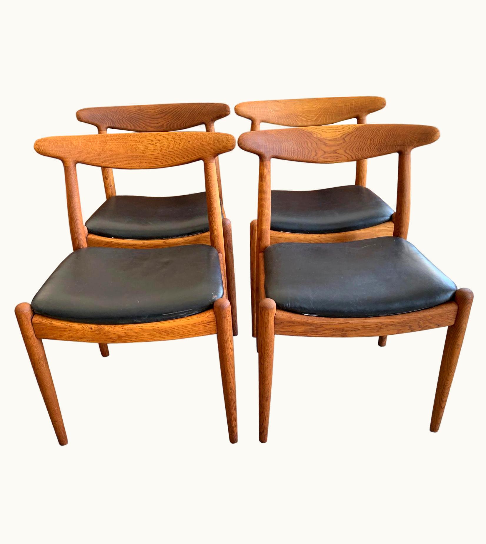 Hans J. Wegner Hans J. Wegner Set Of Four Hans Wegner Dining Chairs For Carl Madsen In Oak