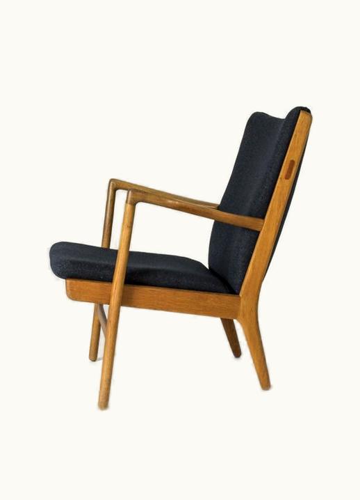Hans J. Wegner Hans J. Wegner AP 16 Arm Chair