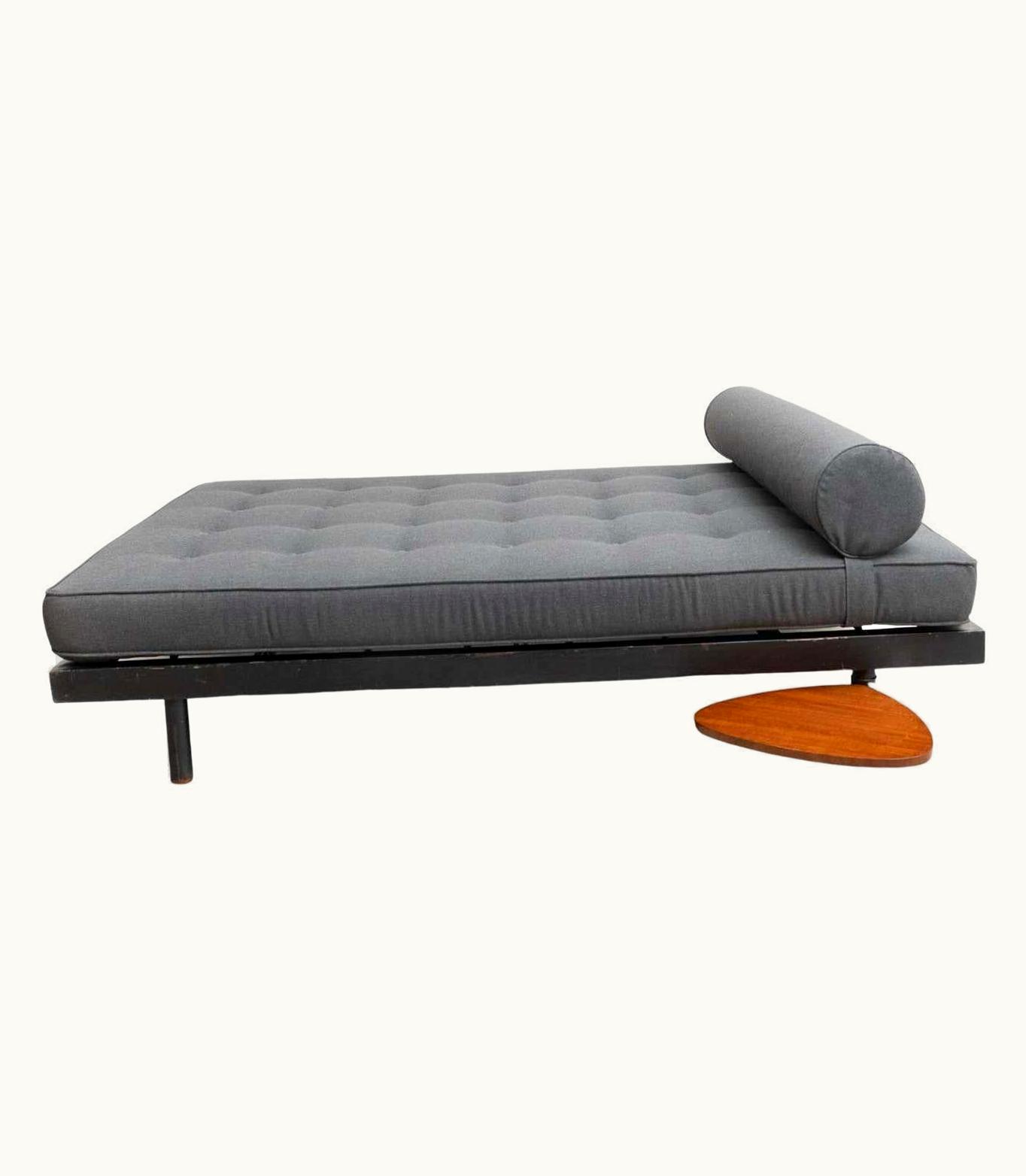 Jean Prouvé Jean Prouvé S.C.A.L. Double Daybed By Jean Prouvé, Circa 1950 UZ0192620