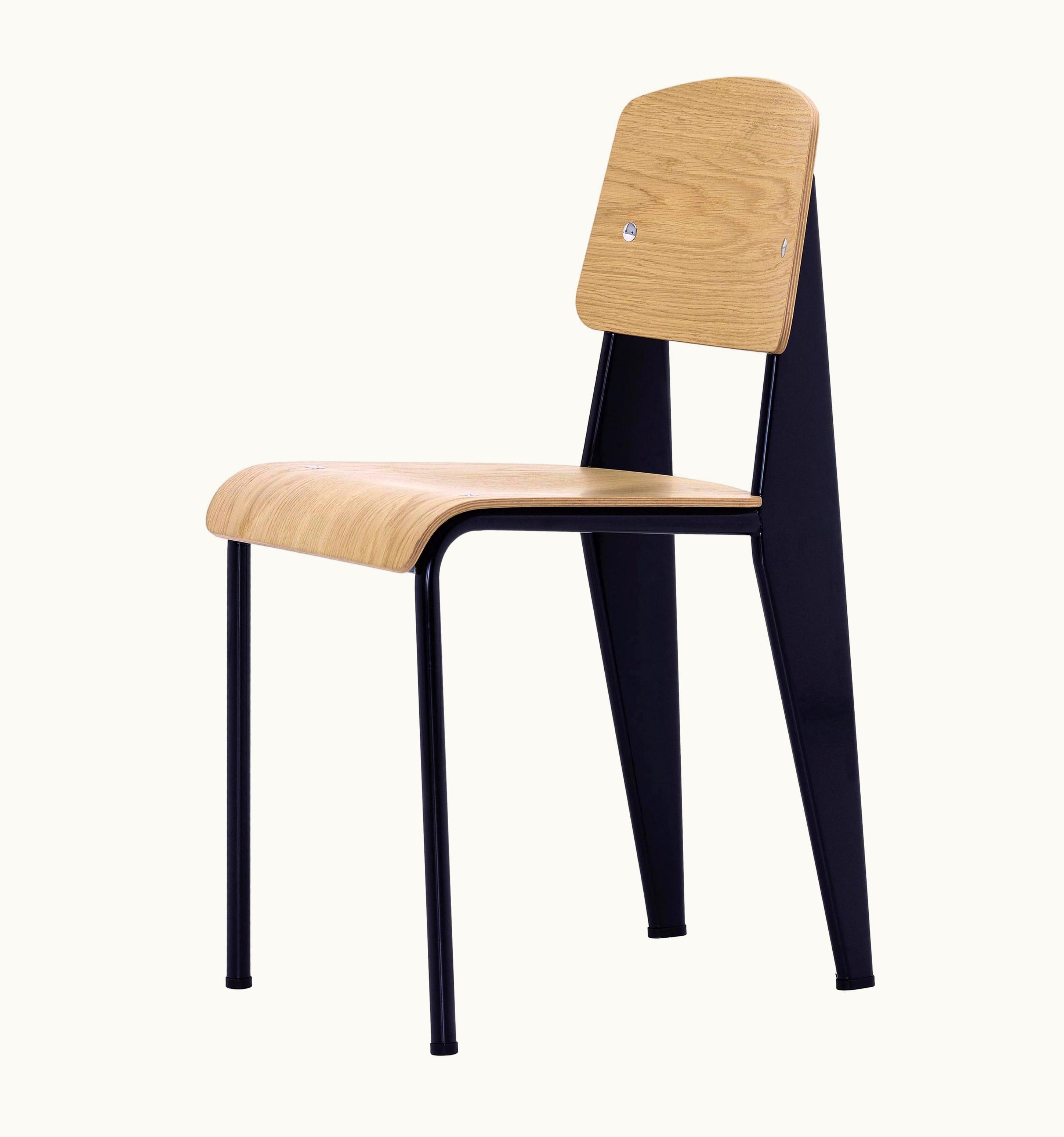 Jean Prouvé Jean Prouvé Standard Chair In Natural Oak And Black Metal For VItra