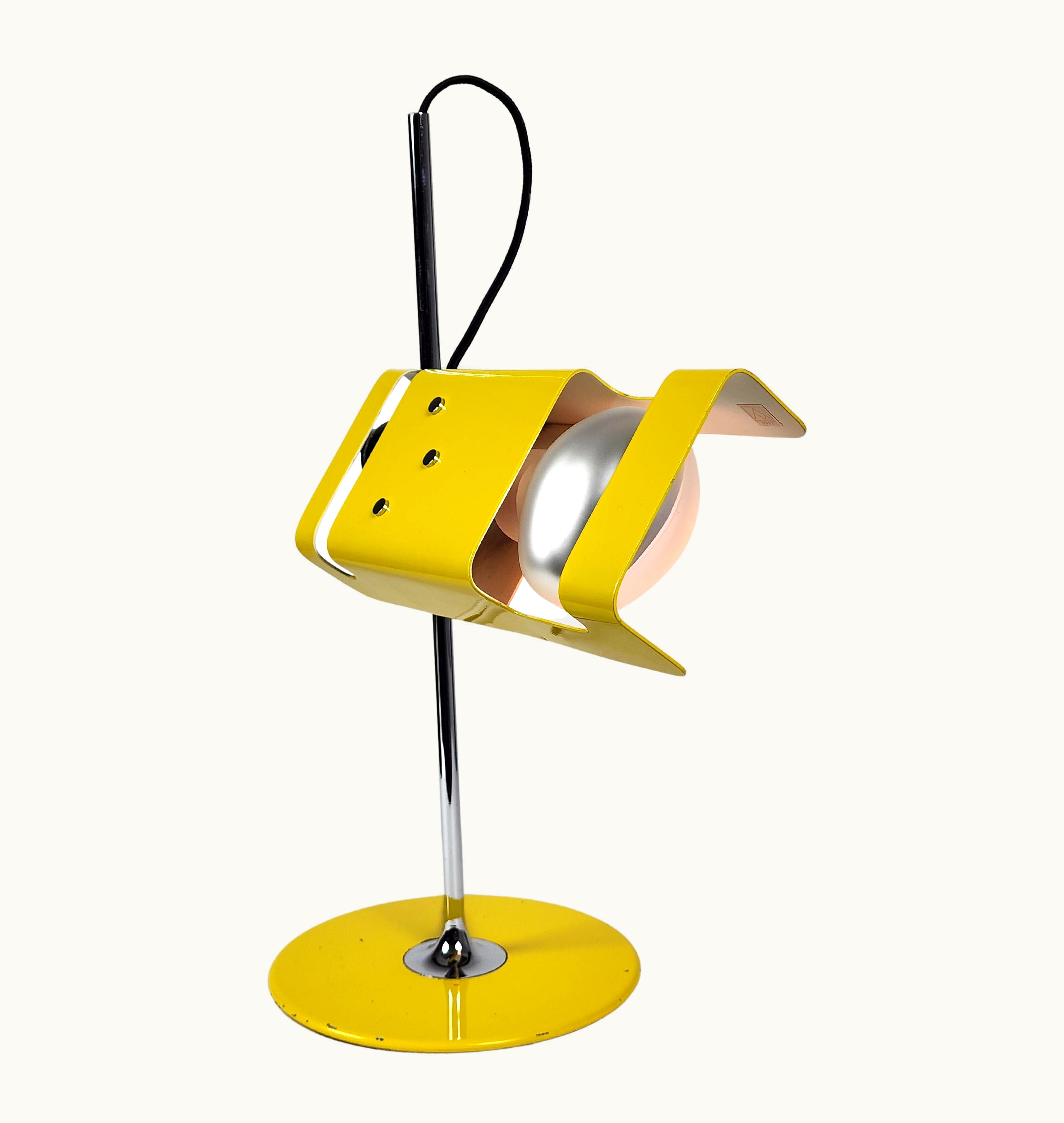 Joe Colombo Joe Colombo 1967 Joe Colombo Spyder Table Lamp Model 291 For Oluce, Italy