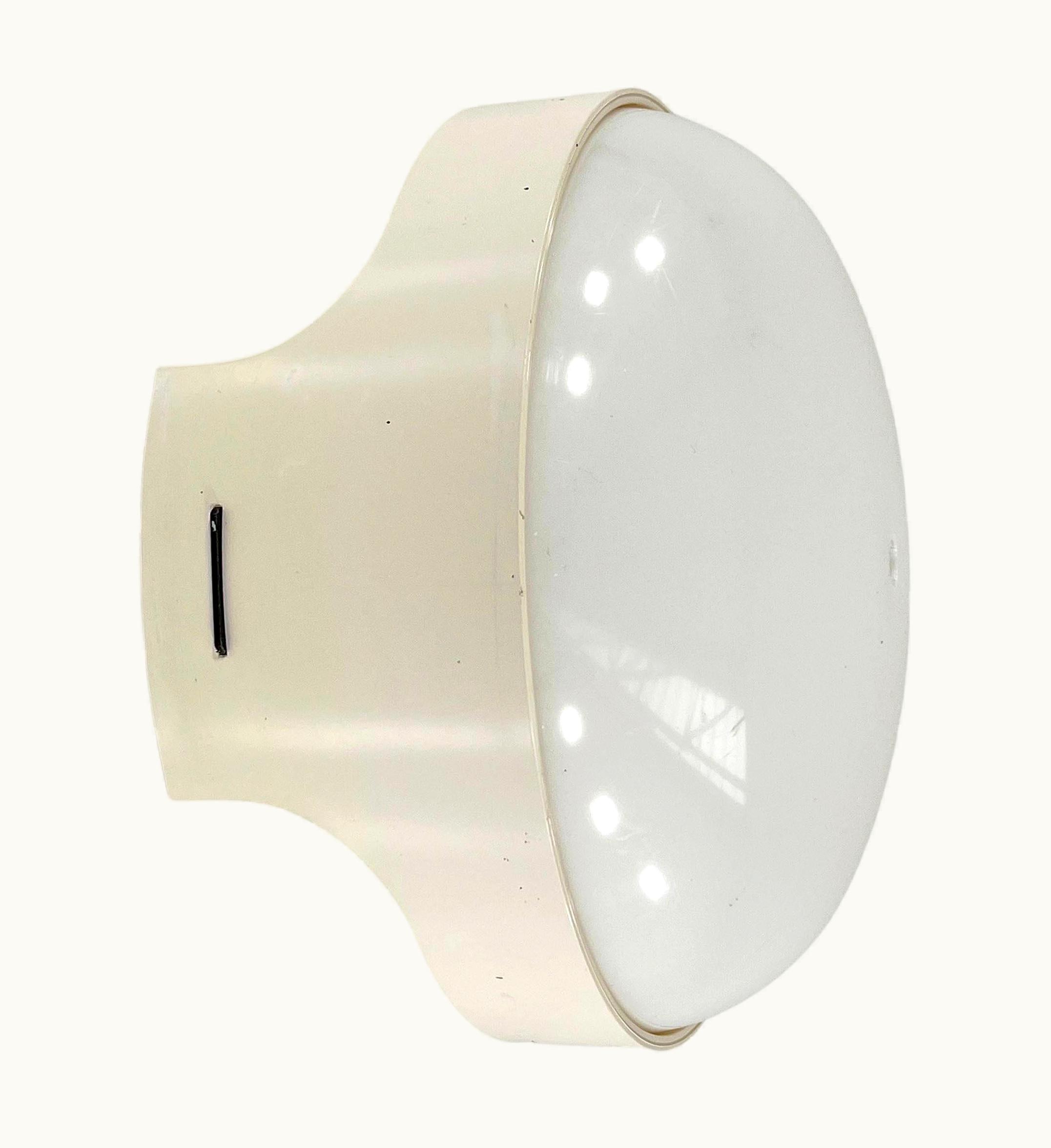 Joe Colombo Quattro Kd 4335 Wall Lamp By Joe Colombo For Kartell, 1960s