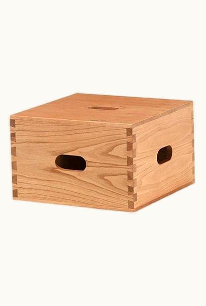 Le Corbusier Le Corbusier LC14 Cabanon Wood Stool For Cassina, Italy, 2022