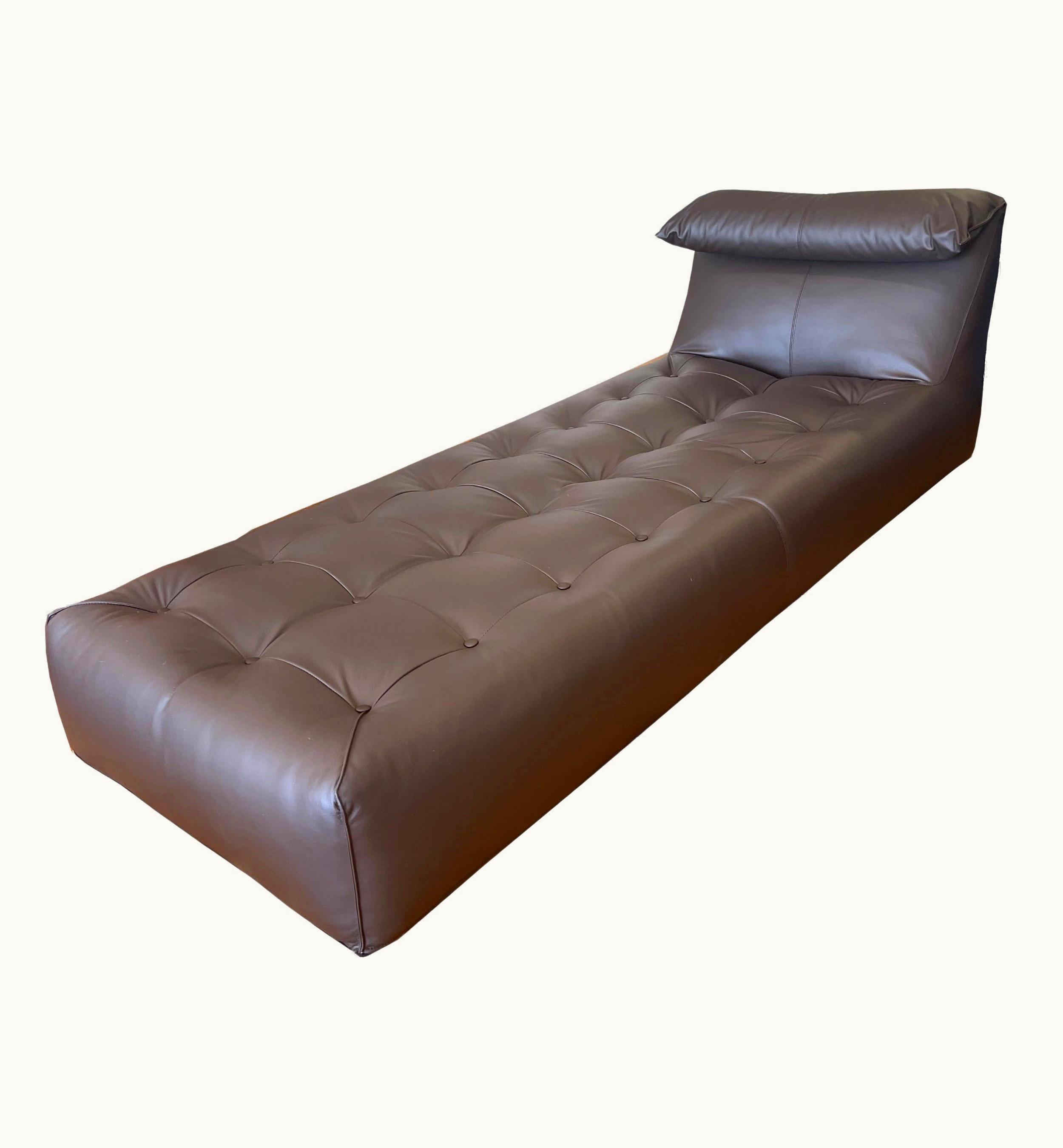 Mario Bellini Mario Bellini Le Bambole Leather Daybed Design Mario Bellini For B&B Italia 1980s