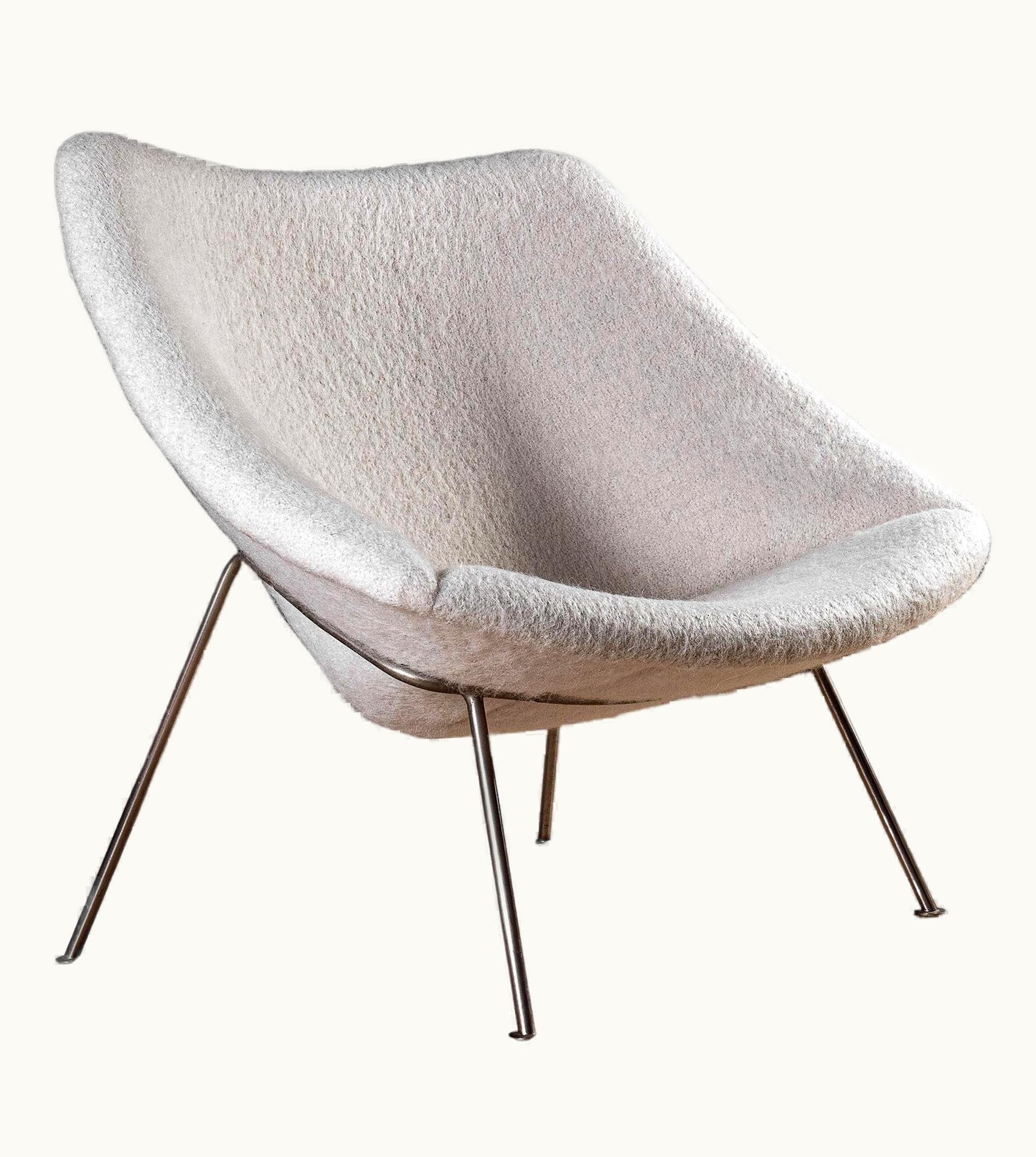 Pierre Paulin Pierre Paulin Oyster Chair