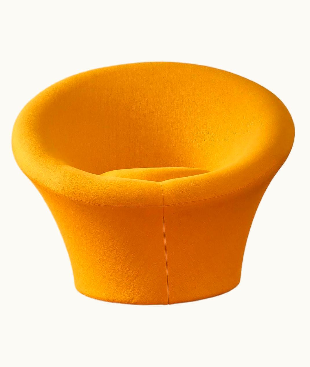 Pierre Paulin Pierre Paulin Mushroom Chair 'Model F560' By Pierre Paulin