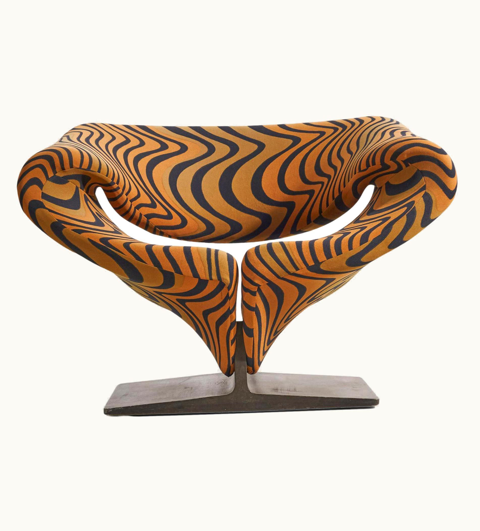 Pierre Paulin Pierre Paulin, Ribbon Chair, Fabric, Wood, Artifort, Netherlands, 1960s