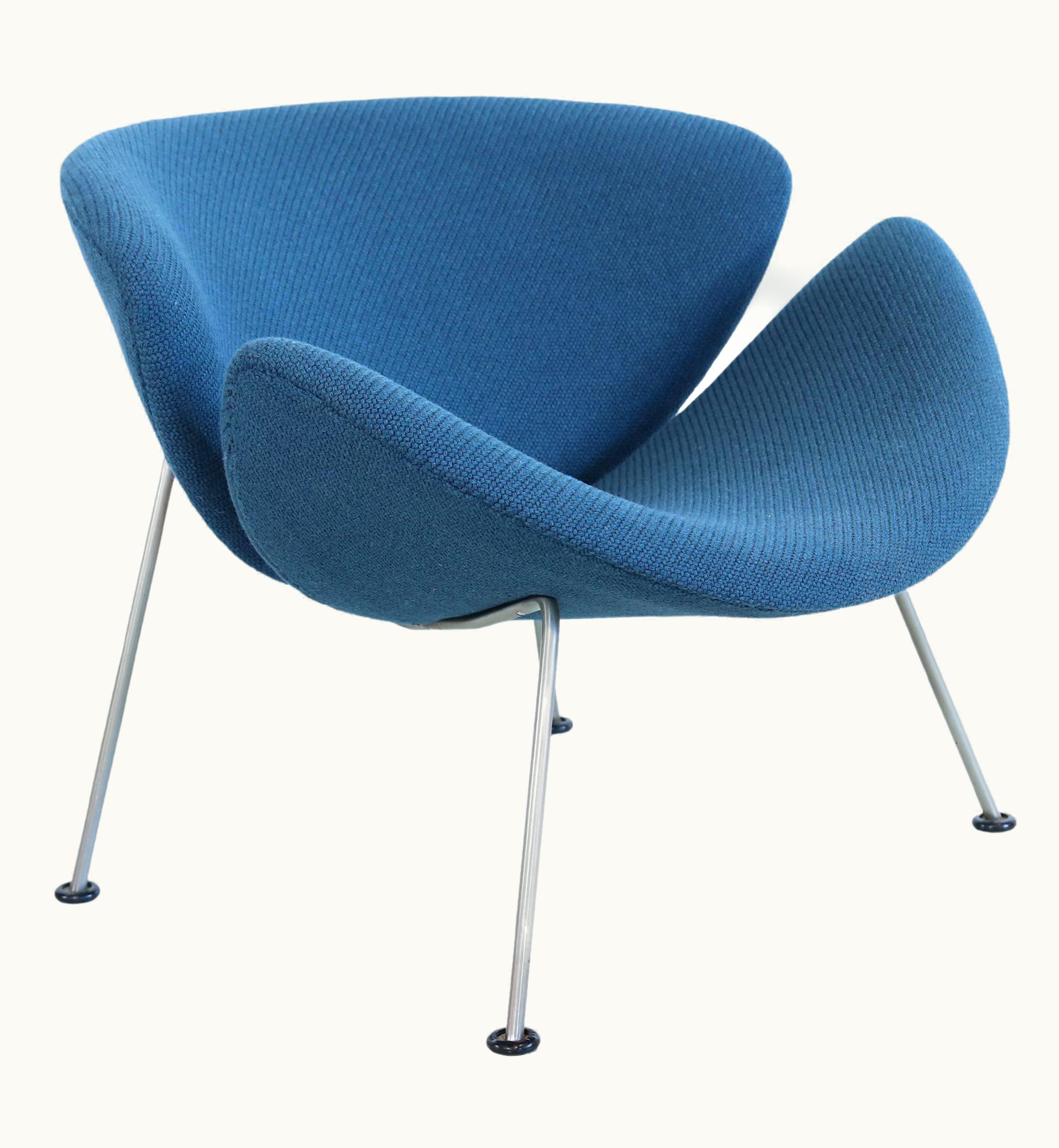 Pierre Paulin Pierre Paulin Artifort Orange Slice Lounge Chair By Pierre Paulin Model 437, 1950's