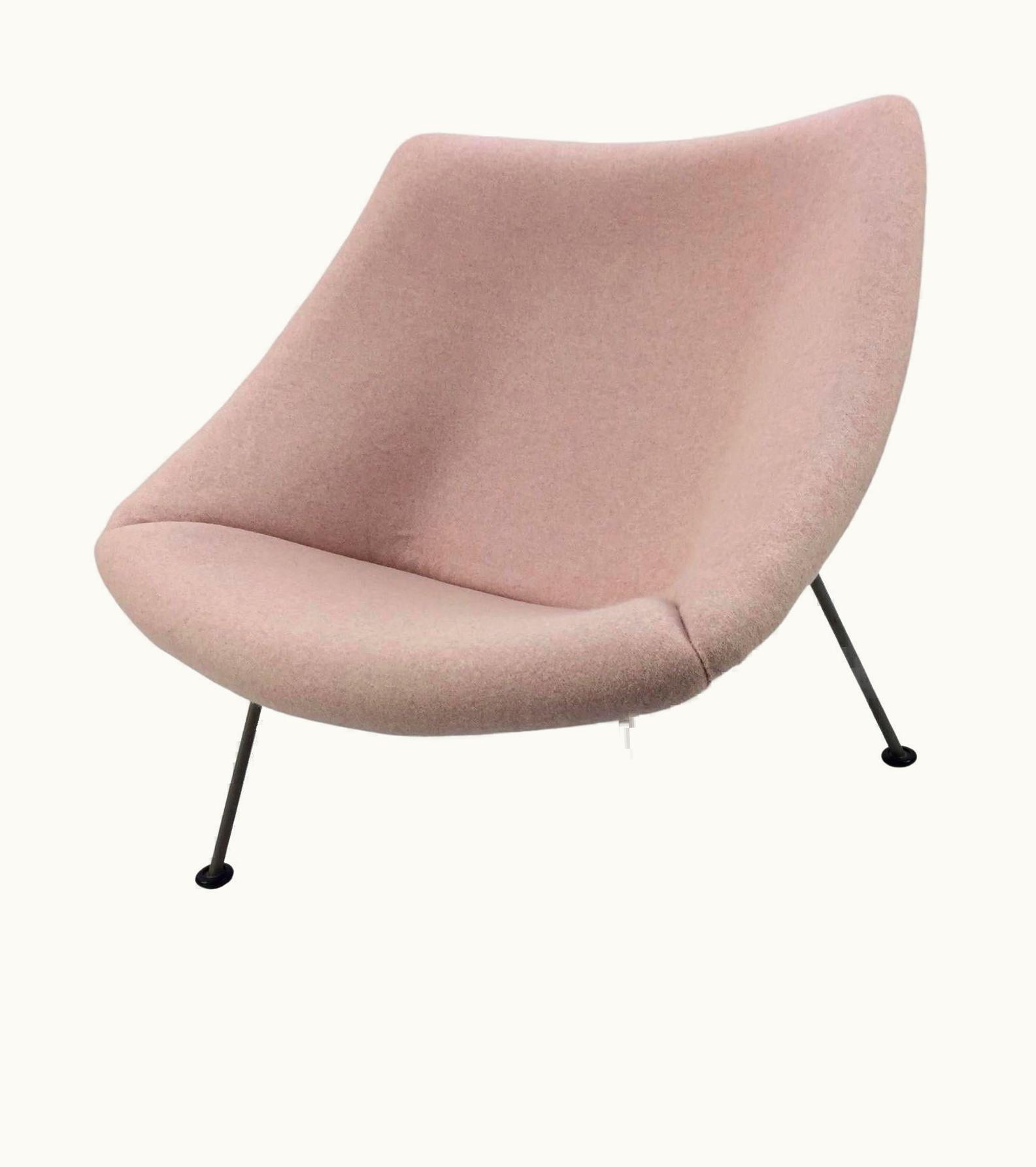Pierre Paulin Pierre Paulin Mid Century Oyster Chair By Pierre Paulin For Artifort, 1965