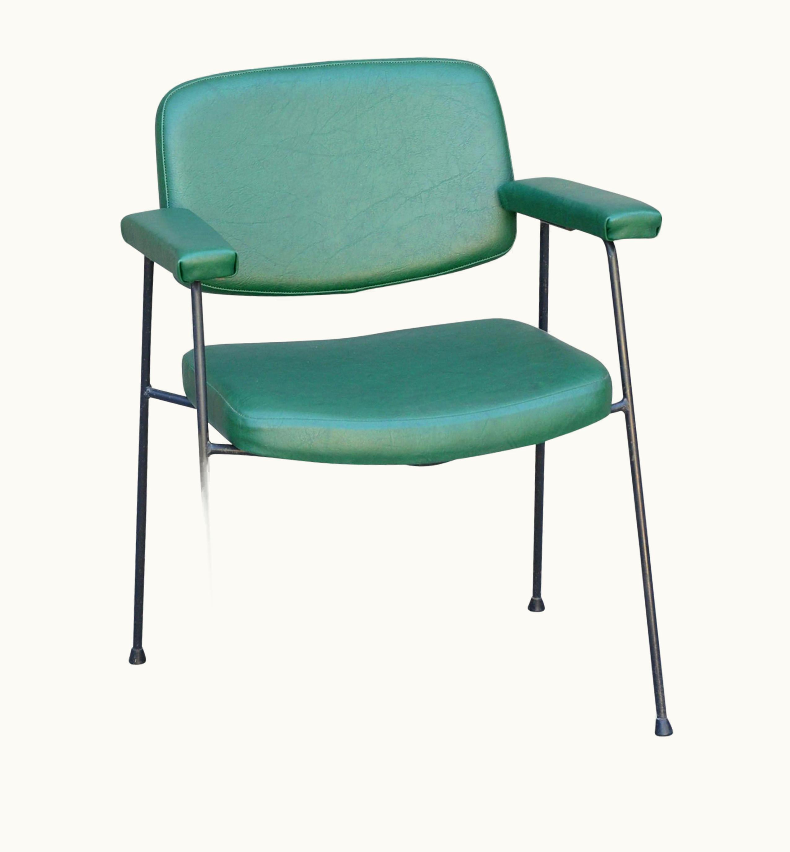 Pierre Paulin Pierre Paulin Original CM197 Armchair By Pierre Paulin For Thonet, France