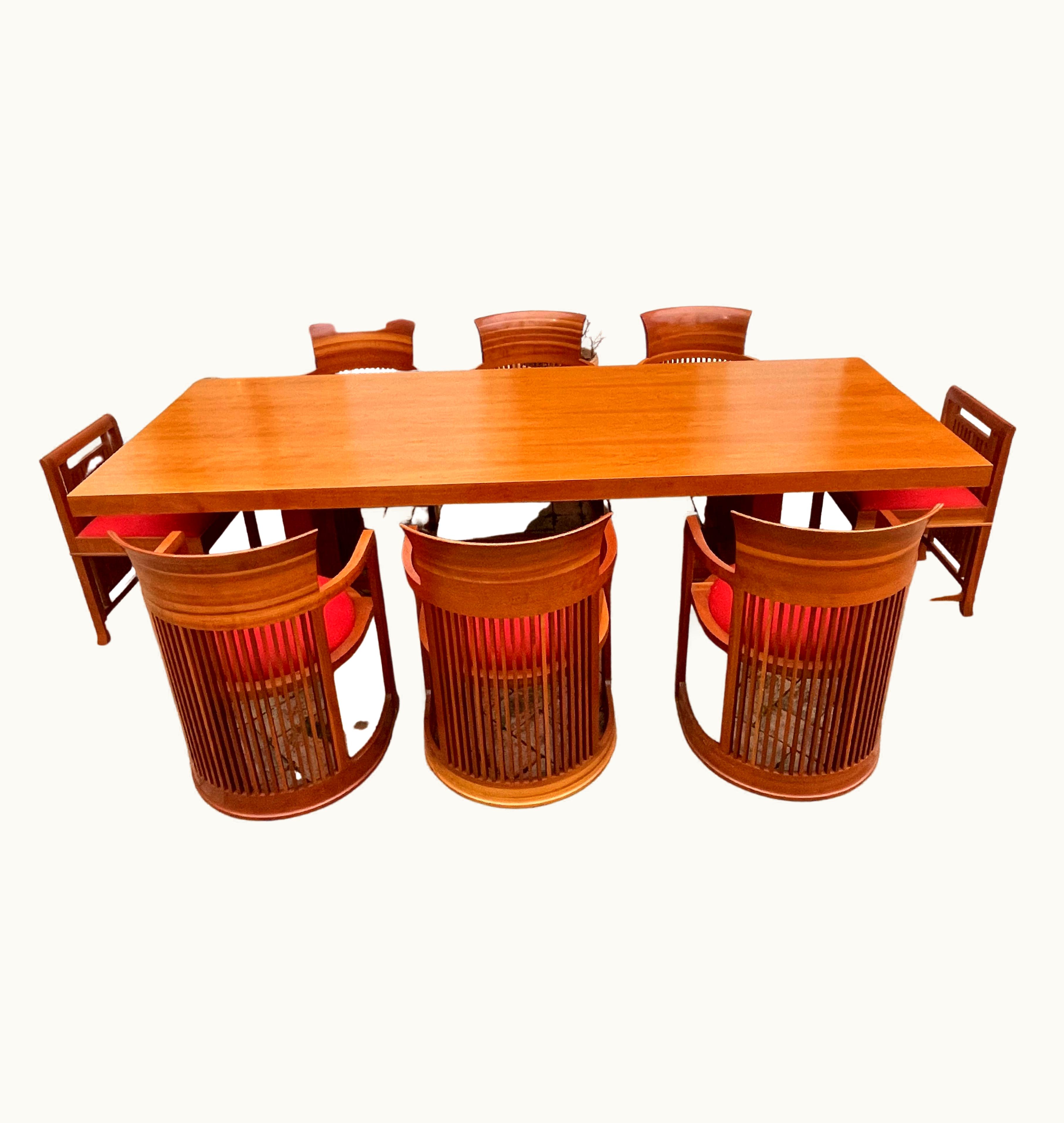 Frank Lloyd Wright Frank Lloyd Wright Set Of Table And 8 Chairs By F. Lloyd Wright For Cassina, 1980s