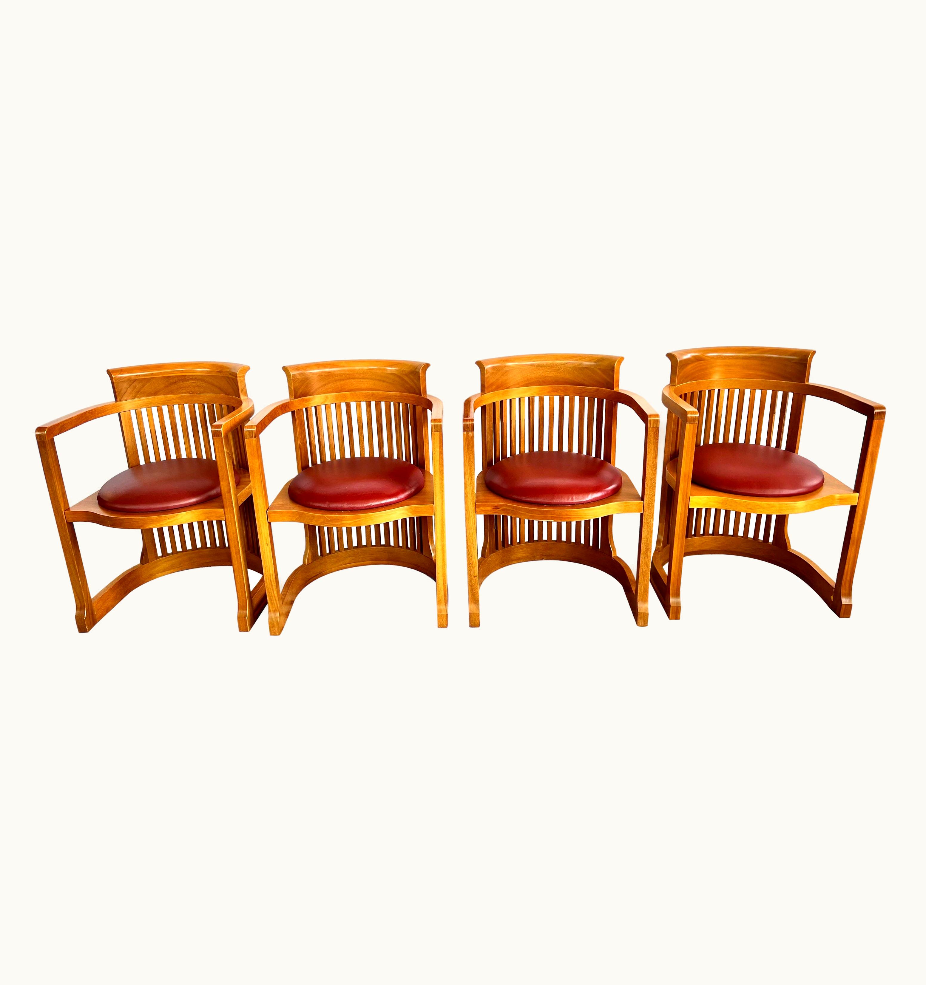 Frank Lloyd Wright Frank Lloyd Wright Ultra Rare Cassina Frank Lloyd Wright Set Of Barrel Back Dining Chairs