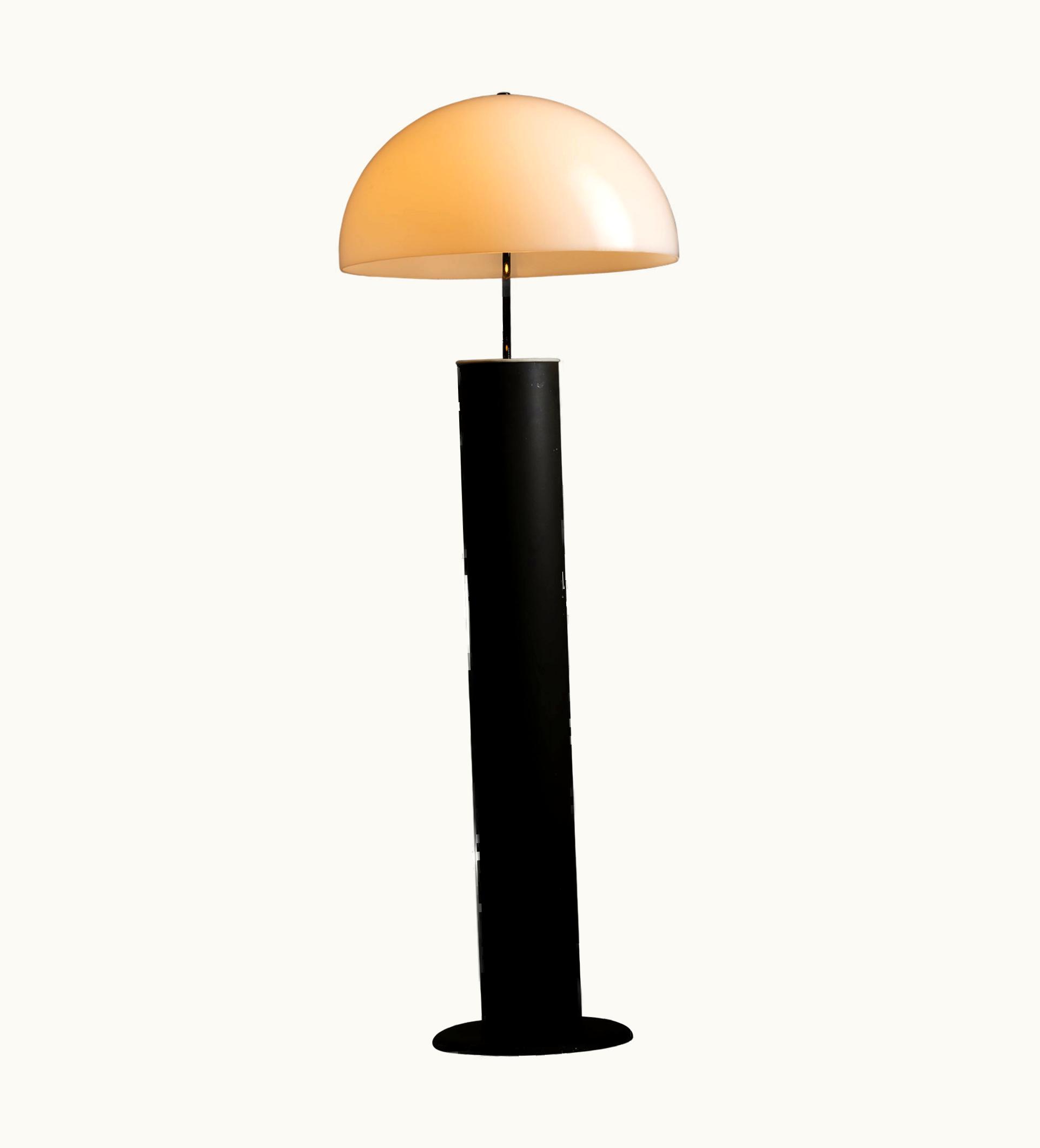 VIco Magistretti VIco Magistretti Alida Floor Lamp By VIco Magistretti For Oluce