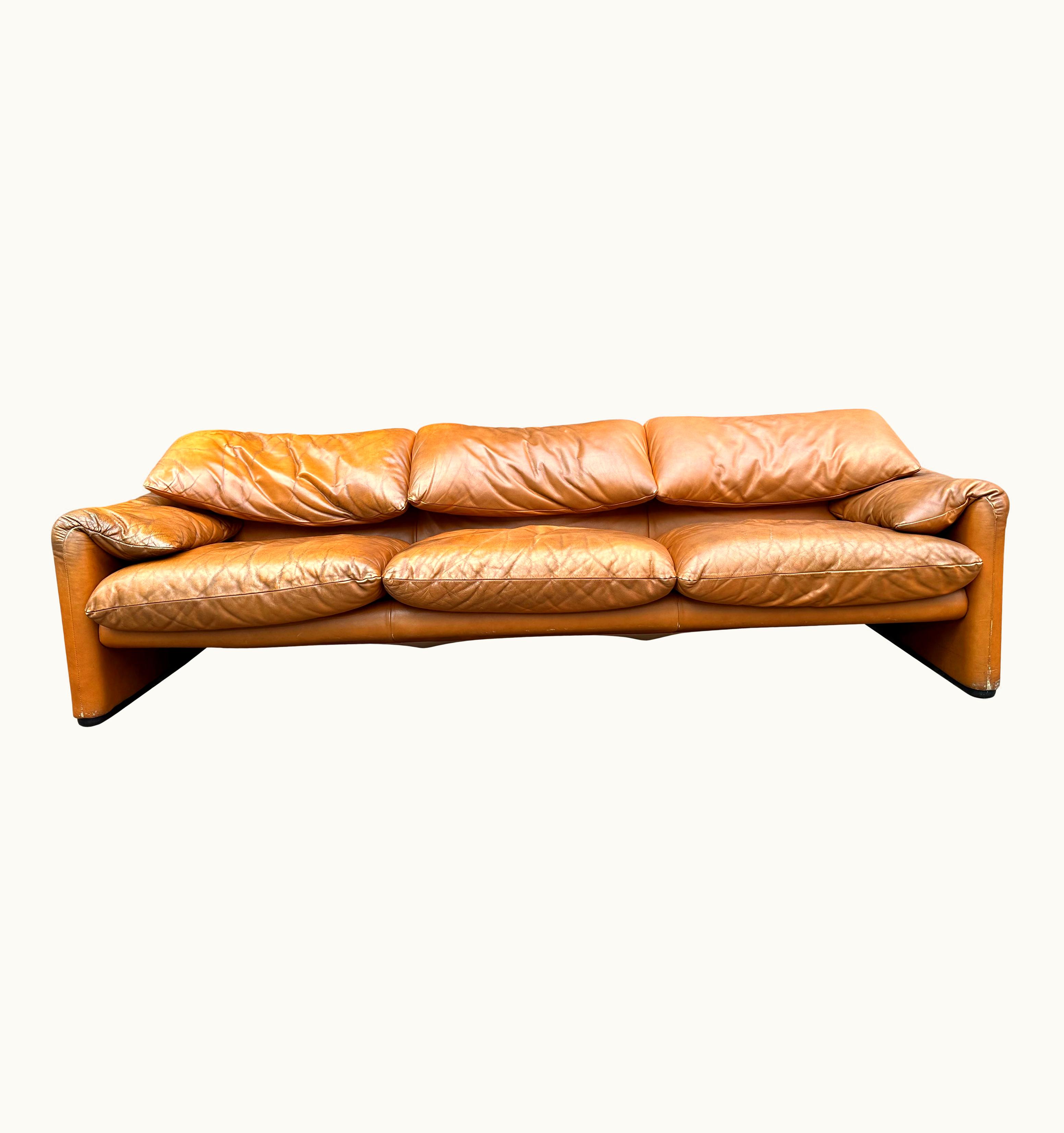 VIco Magistretti VIco Magistretti Maralunga Sofa, Three-seater Sofa, In 70s Leather, By Cassina