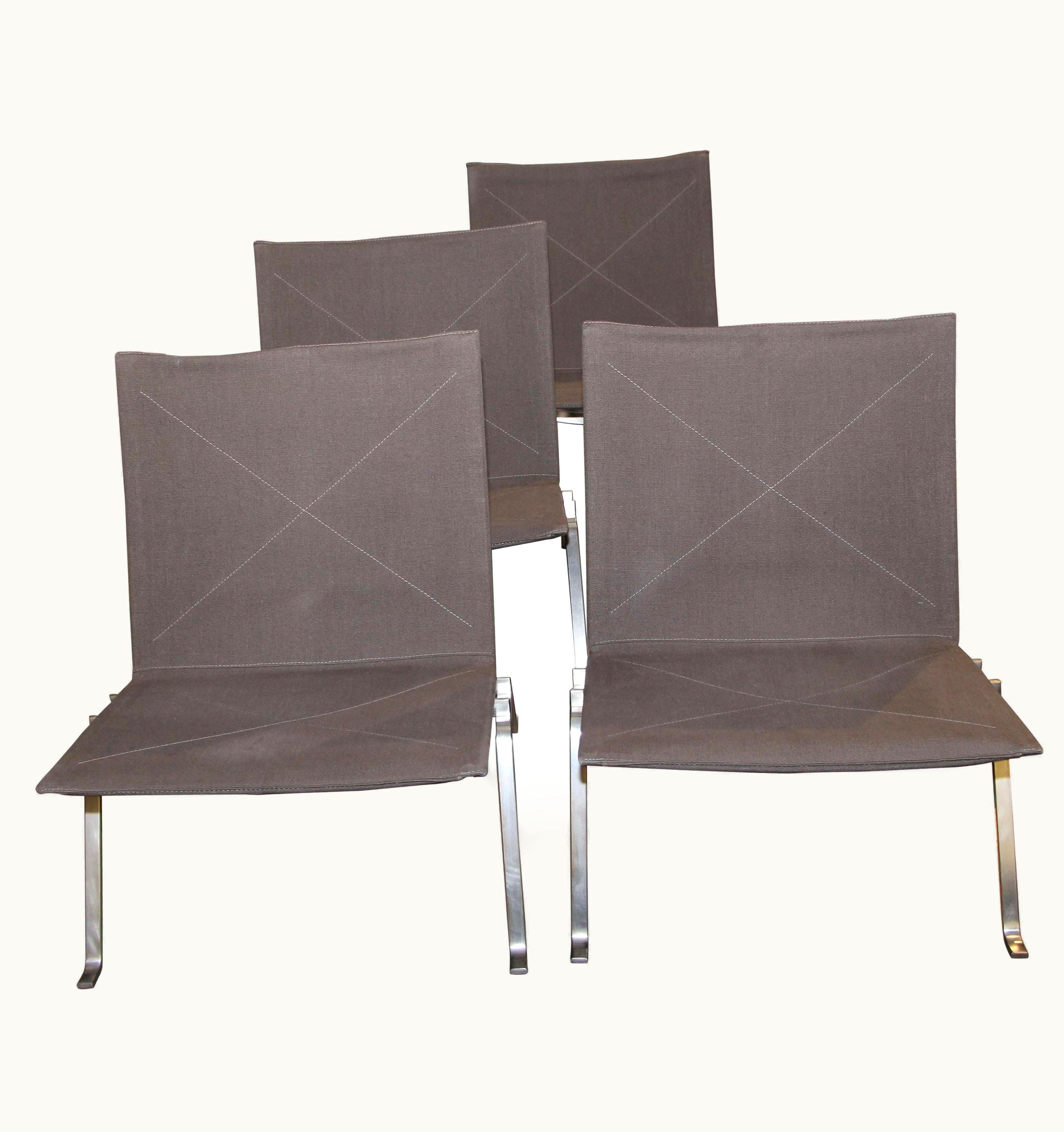 Poul Kjærholm Poul Kjaerholm PK22 Anthracite Grey By Fritz Hansen, 2004