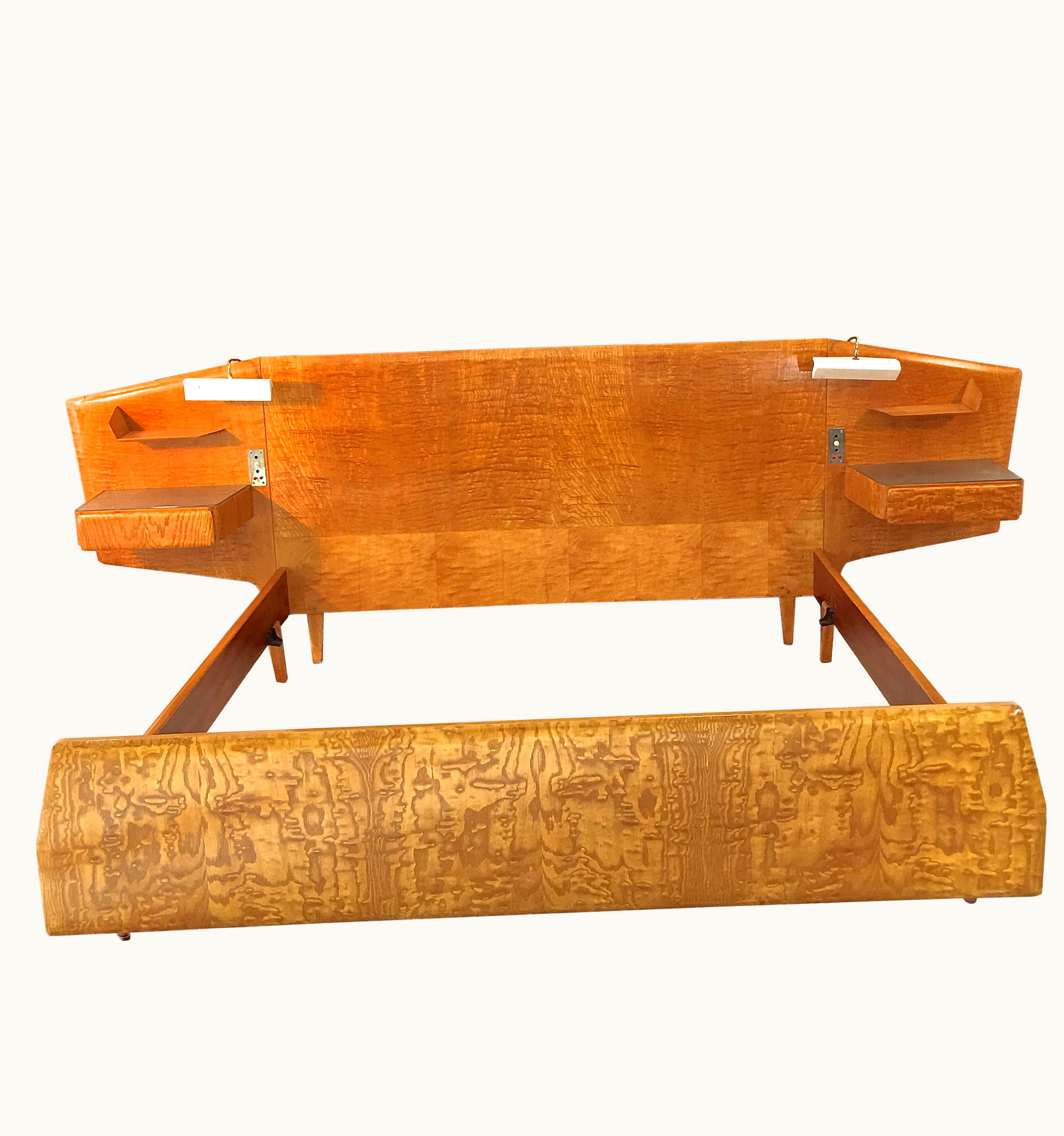 Gio Ponti Gio Ponti Queen Bed