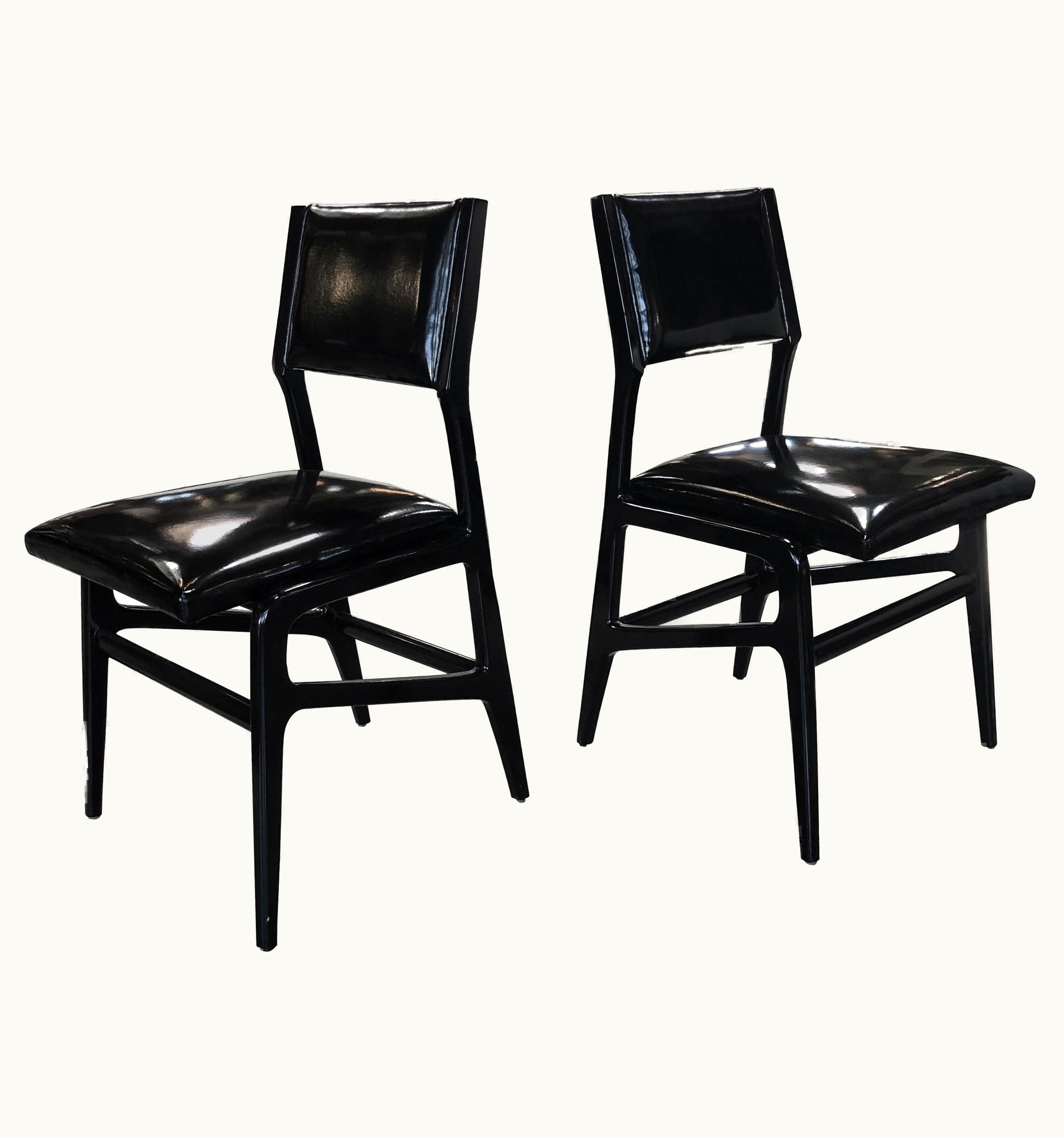Gio Ponti Gio Ponti Pair Of Iconic Gio Ponti Chairs, Italy 1958