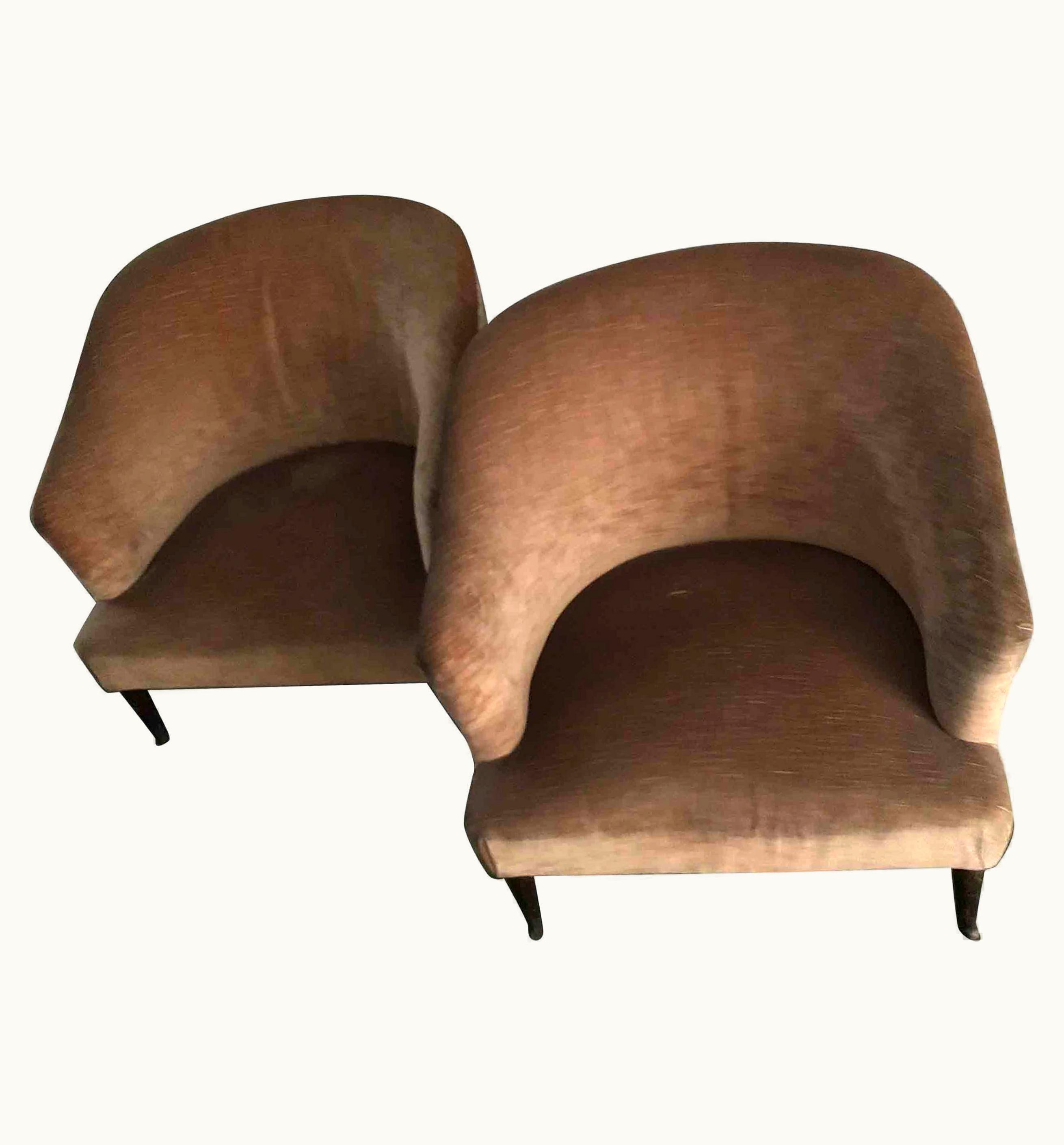 Gio Ponti Gio Ponti Gio' Ponti Velvet Upholstered Armchairs Rosewood Wood Feet, 1950, Italy