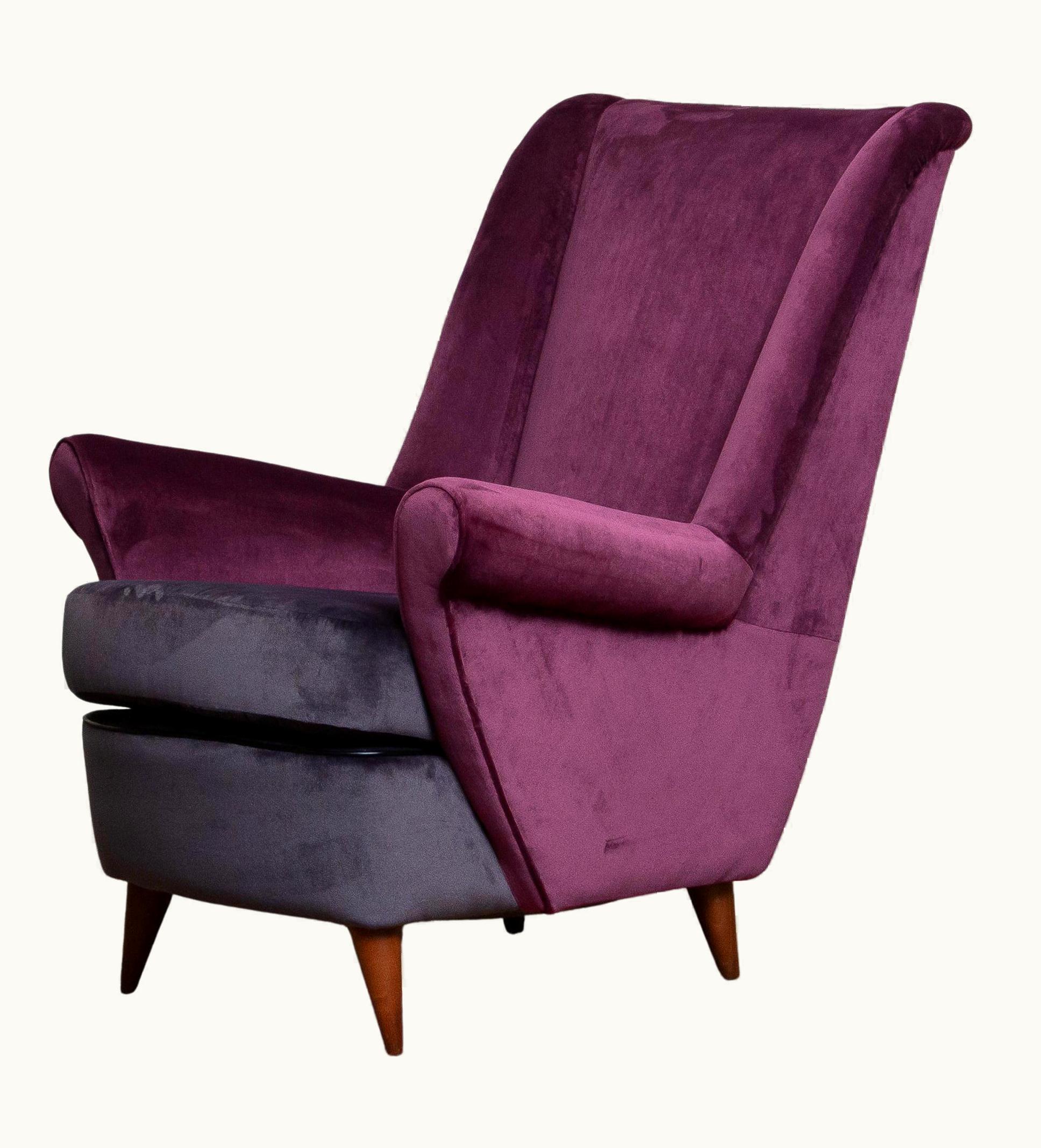 Gio Ponti Gio Ponti 50's Lounge / Easy Chair In Magenta By Designed Gio Ponti For ISA Bergamo, Italy
