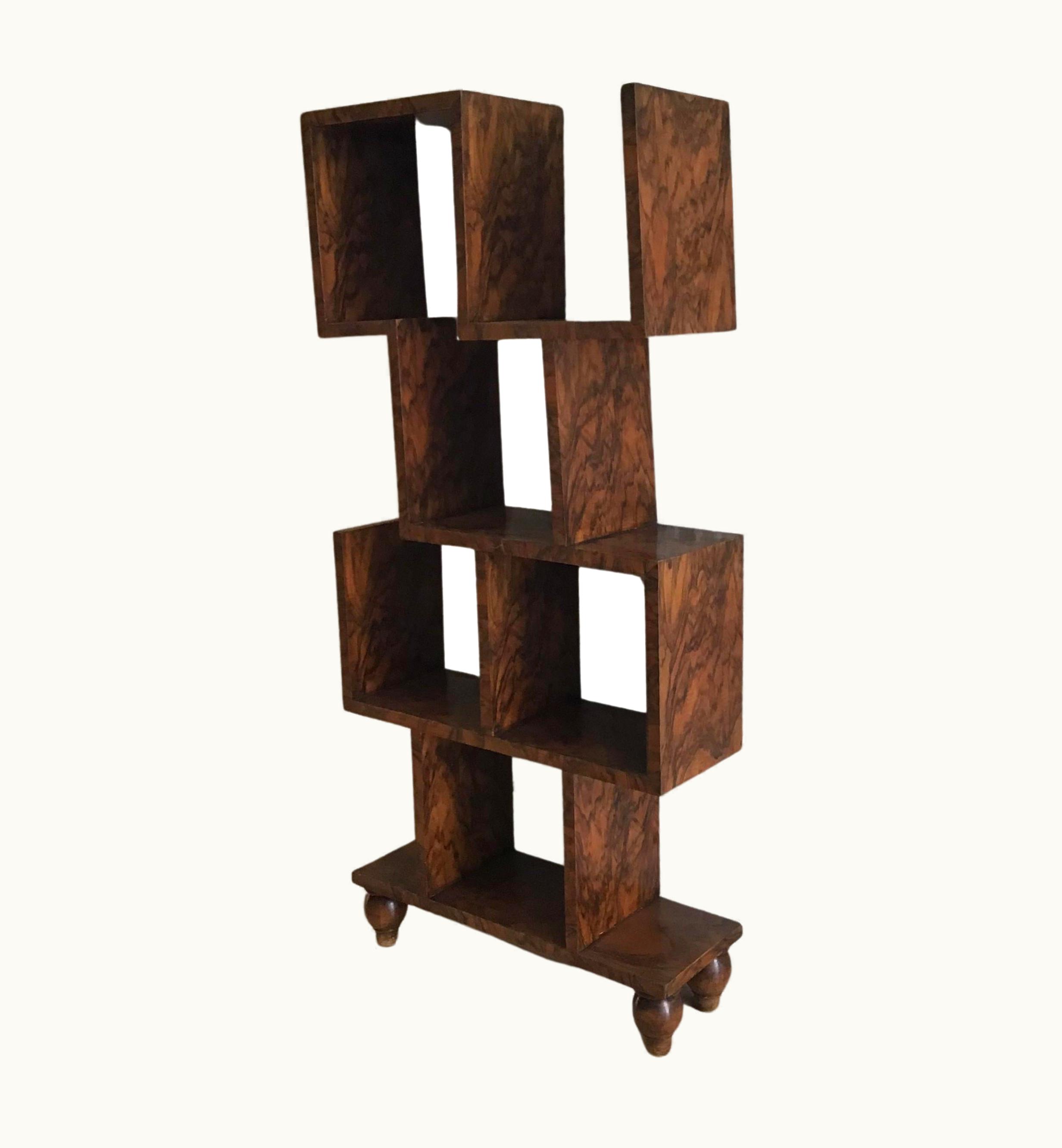 Gio Ponti GIO Ponti Shelves Bookcase Etagere Walnut 1930 Italy