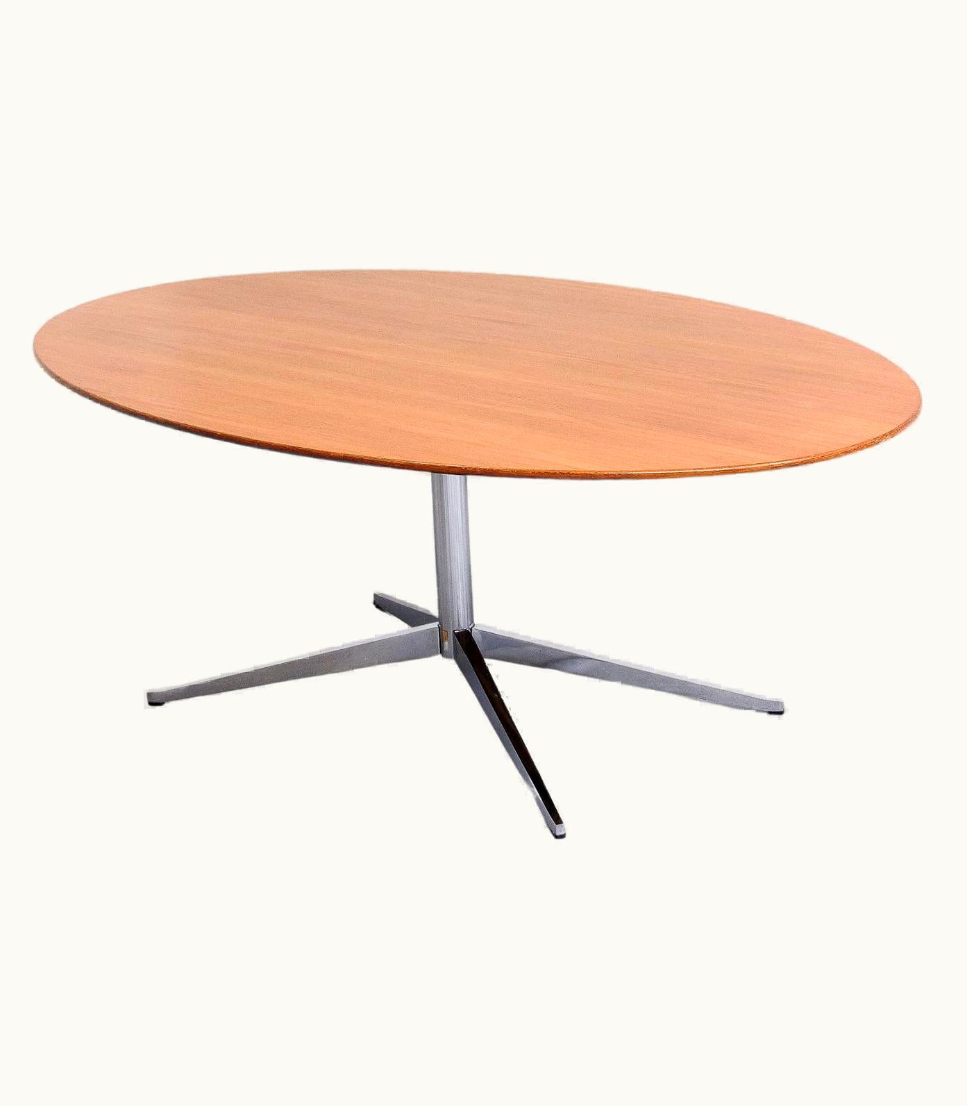Florence Knoll Walnut Oval Dining Table By Florence Knoll For Knoll International