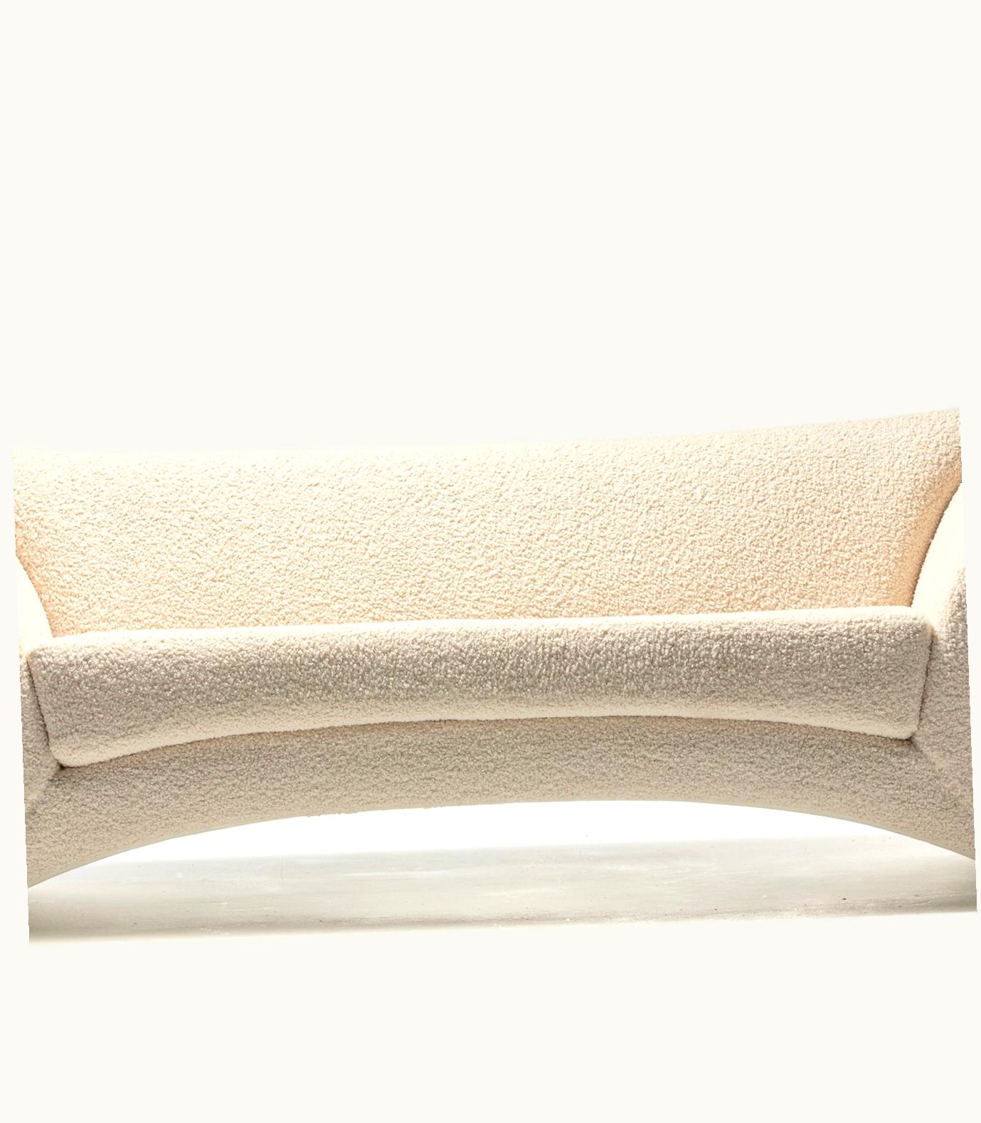 Vladimir Kagan Vladimir Kagan Post Modern Marilyn Sofa In Ivory White Bouclé