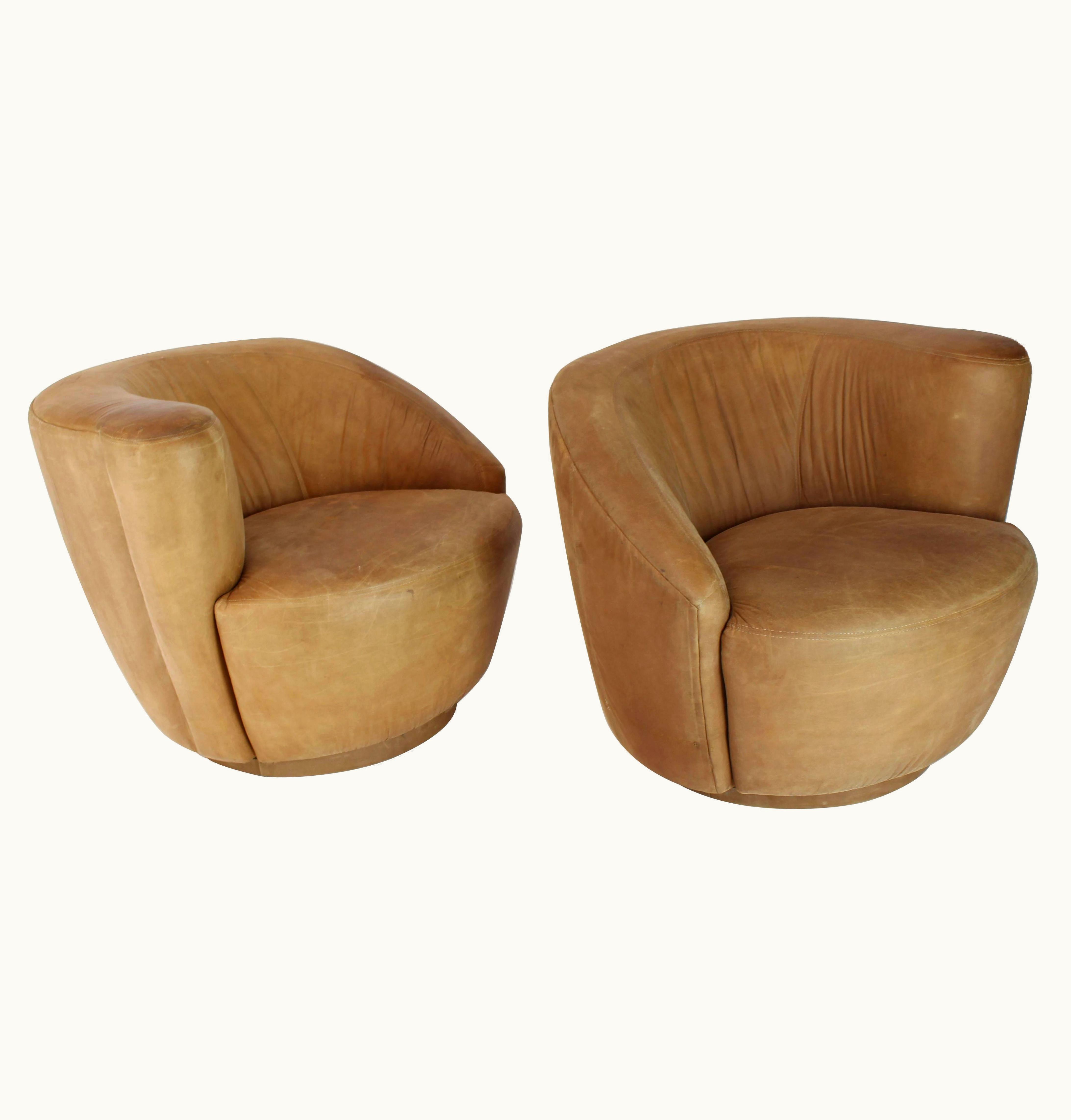 Vladimir Kagan Vladimir Kagan Pair Of Vladimir Kagan Nautilus Tan Leather Swivel Lounge Chairs