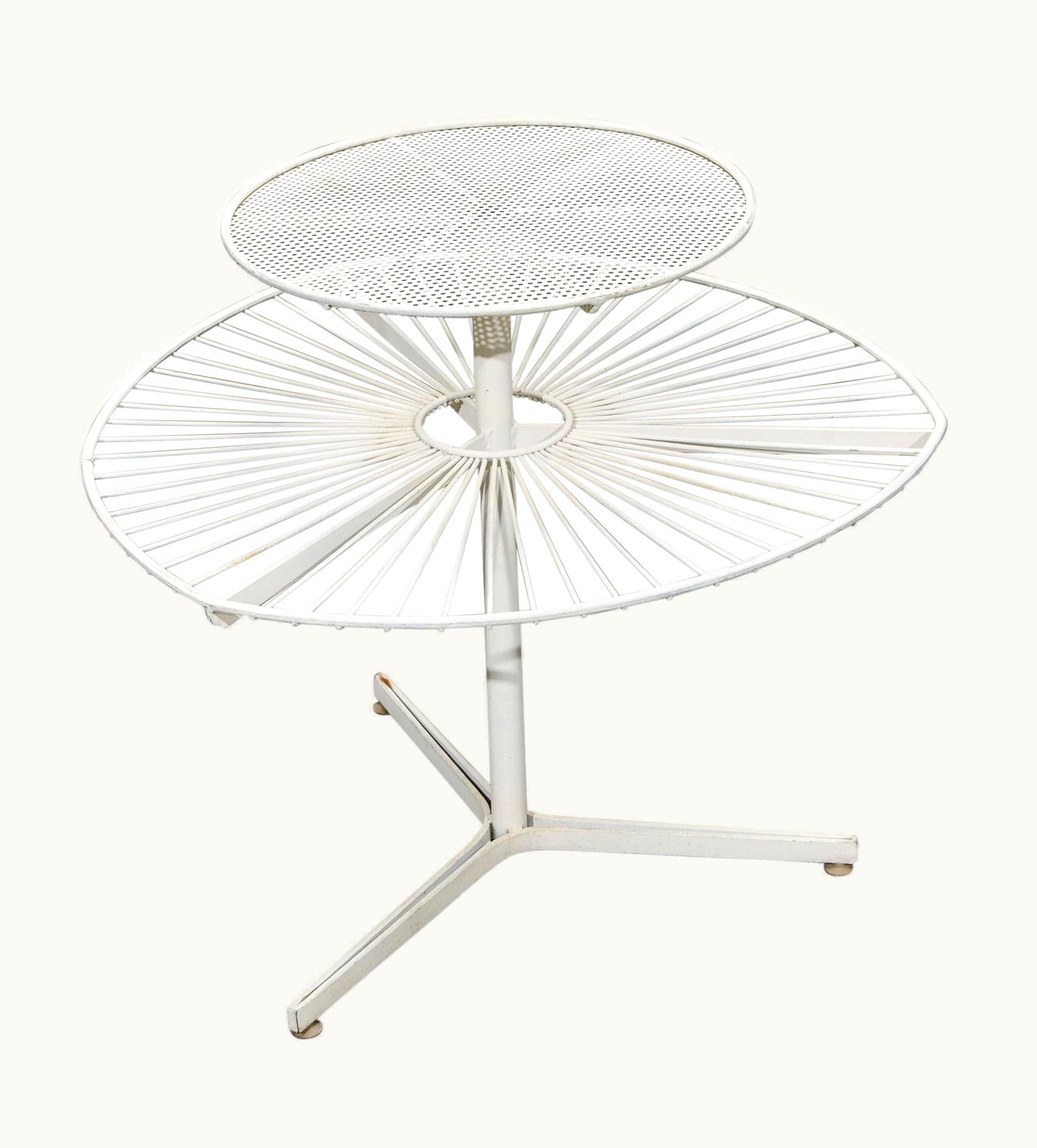 Vladimir Kagan Vladimir Kagan For Kagan-Dreyfuss 'Capricorn' Tiered Side Table, Circa 1958